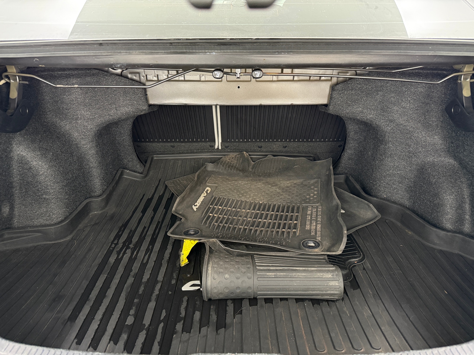 Thumbnail: 2017 Toyota Camry - 7