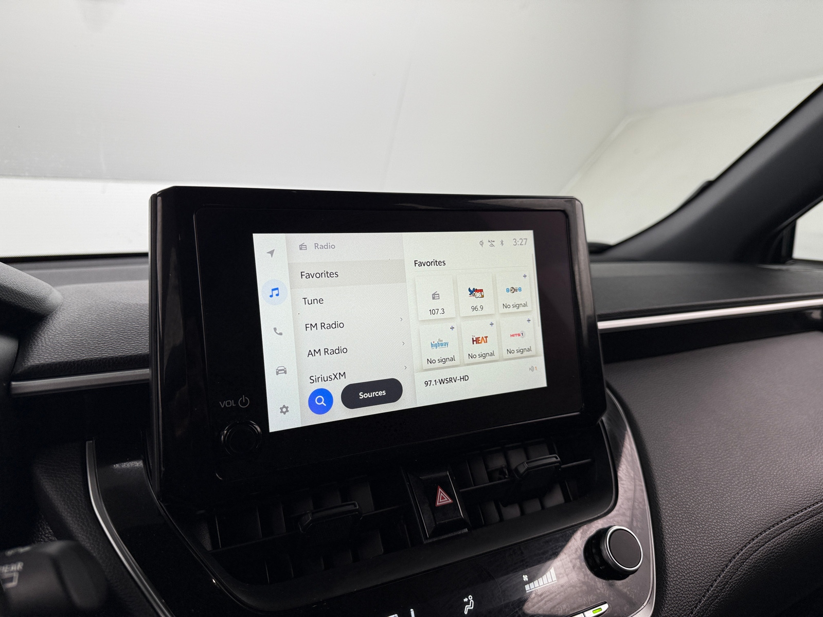 Thumbnail: 2025 Toyota Corolla Cross - 4