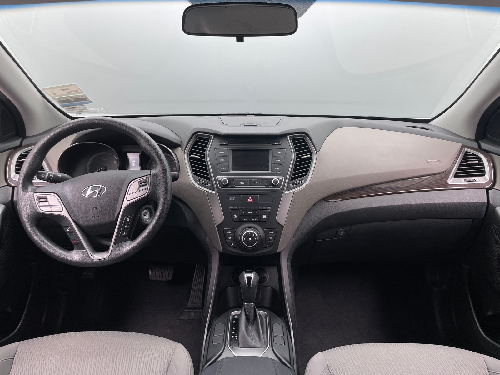 Thumbnail: 2018 Hyundai Santa Fe - 3