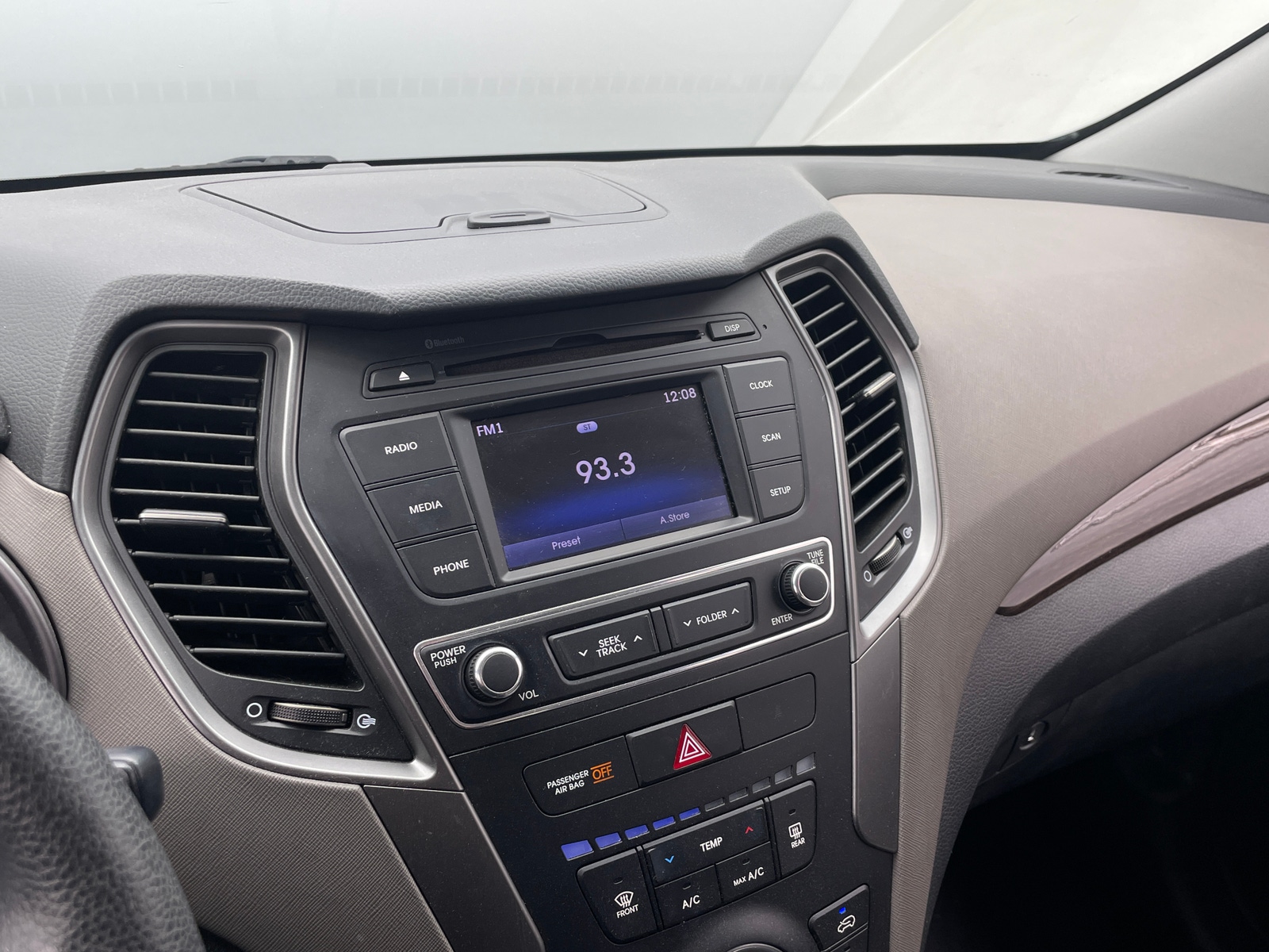 Thumbnail: 2018 Hyundai Santa Fe - 4