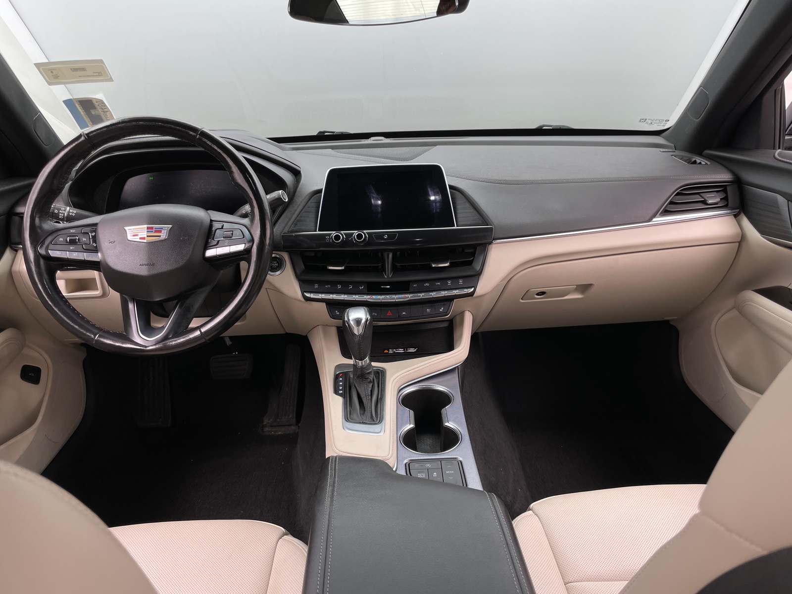 Thumbnail: 2022 Cadillac CT4 - 2