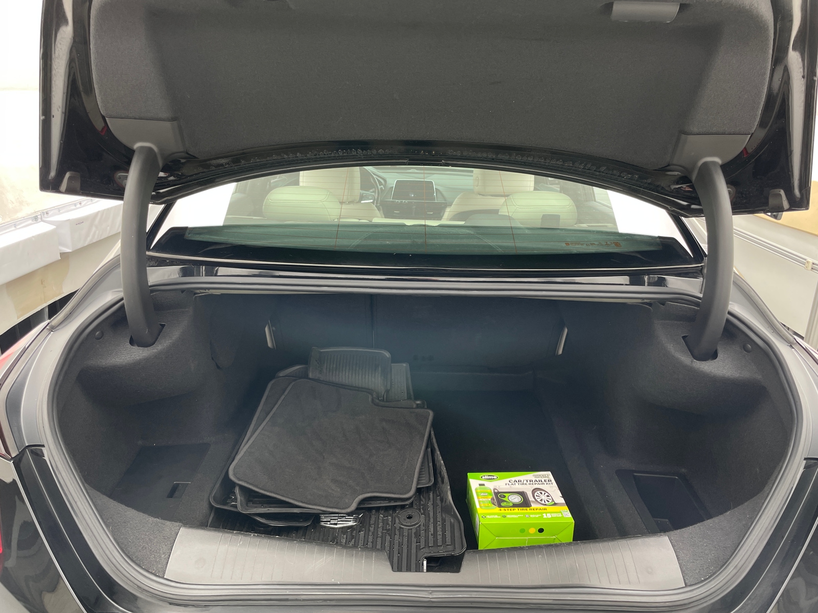 Thumbnail: 2022 Cadillac CT4 - 6