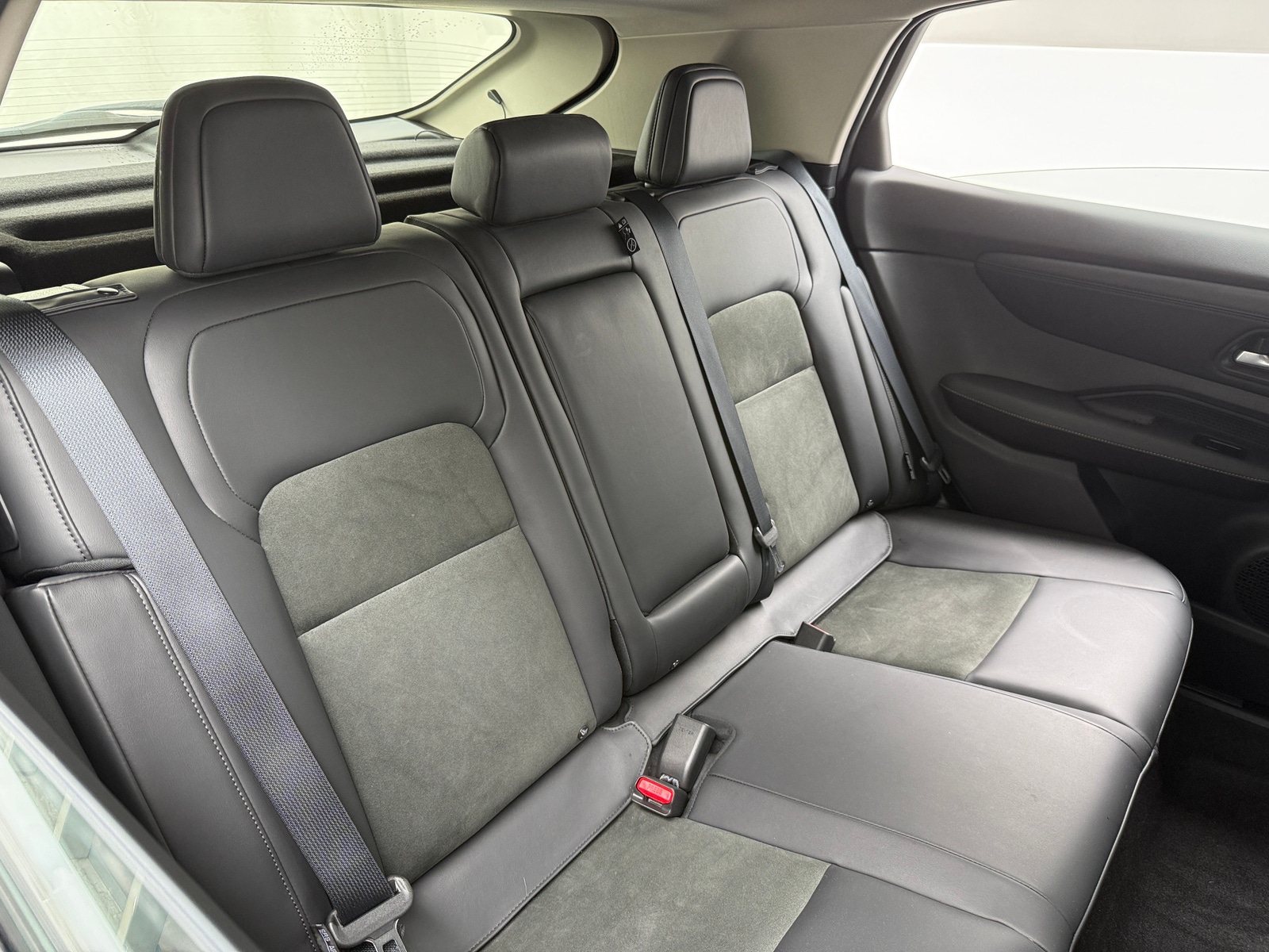 Thumbnail: 2023 Nissan Ariya - 5