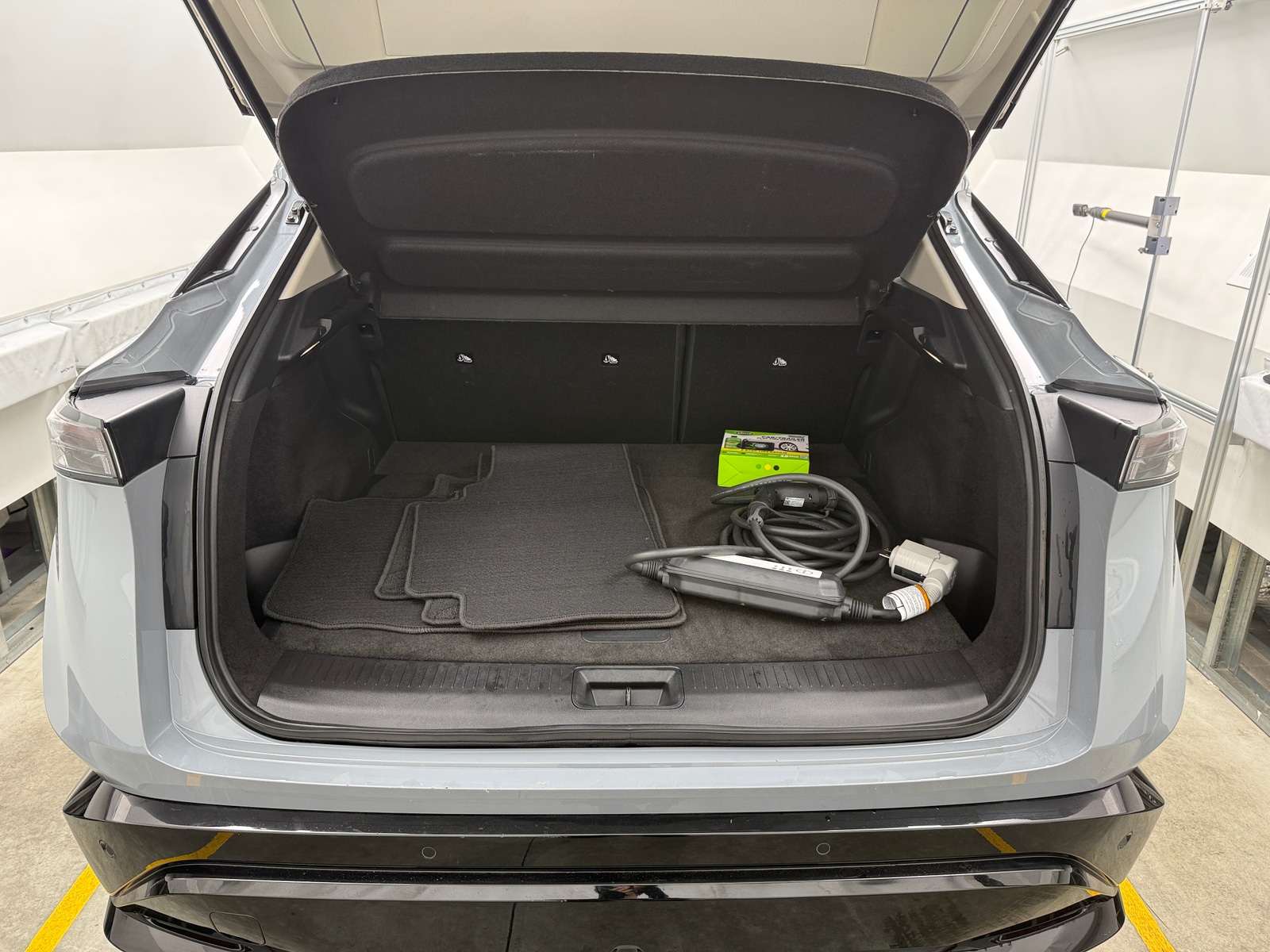 Thumbnail: 2023 Nissan Ariya - 6