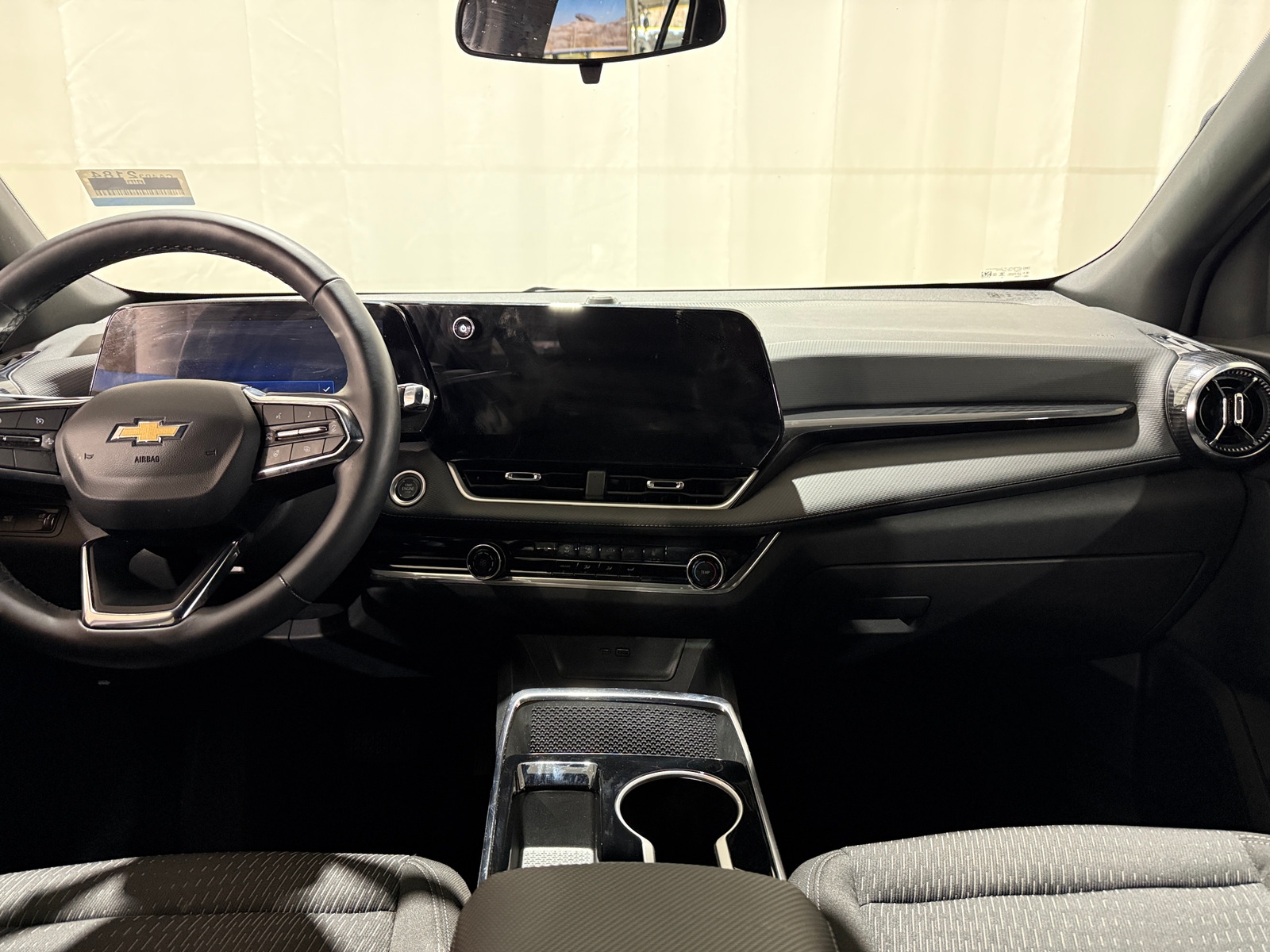 Thumbnail: 2025 Chevrolet Equinox - 3