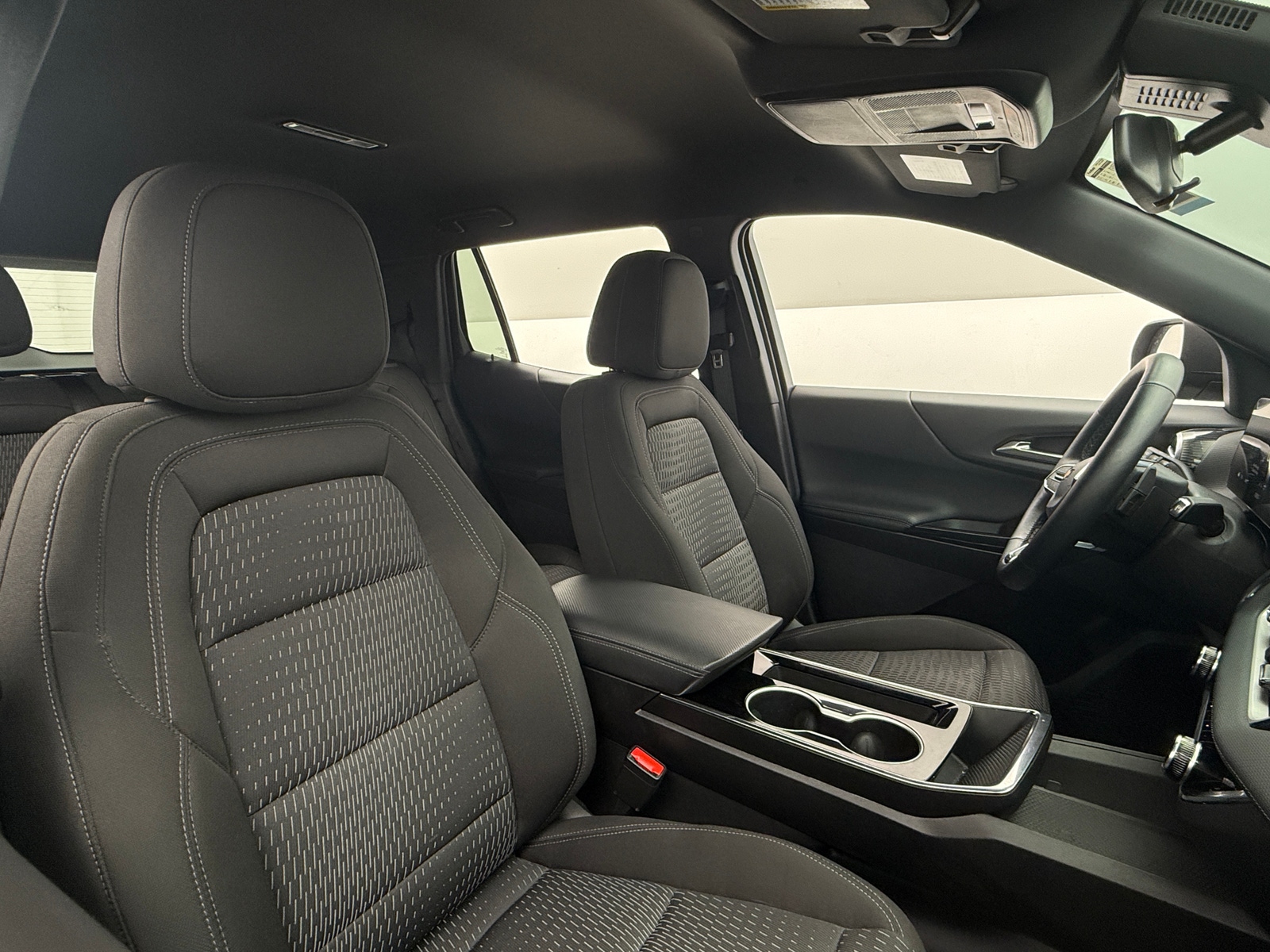 Thumbnail: 2025 Chevrolet Equinox - 2