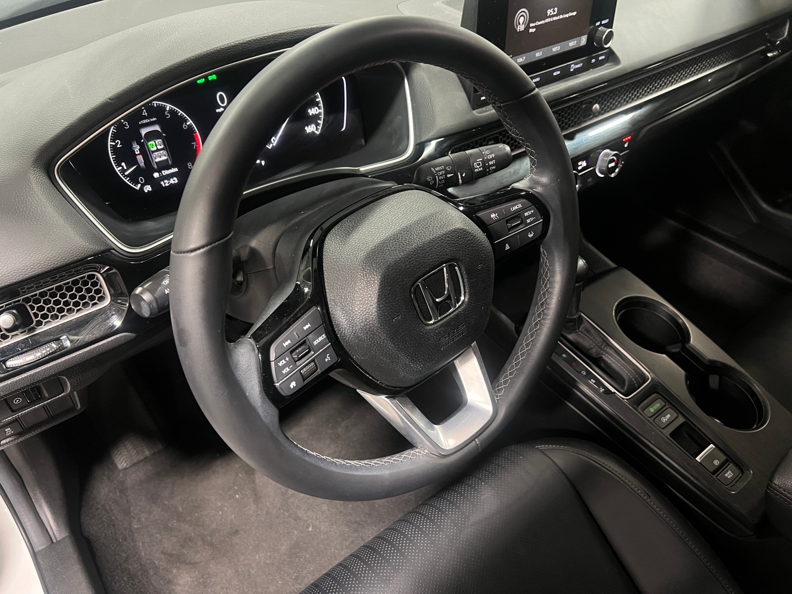 Thumbnail: 2024 Honda Civic - 4