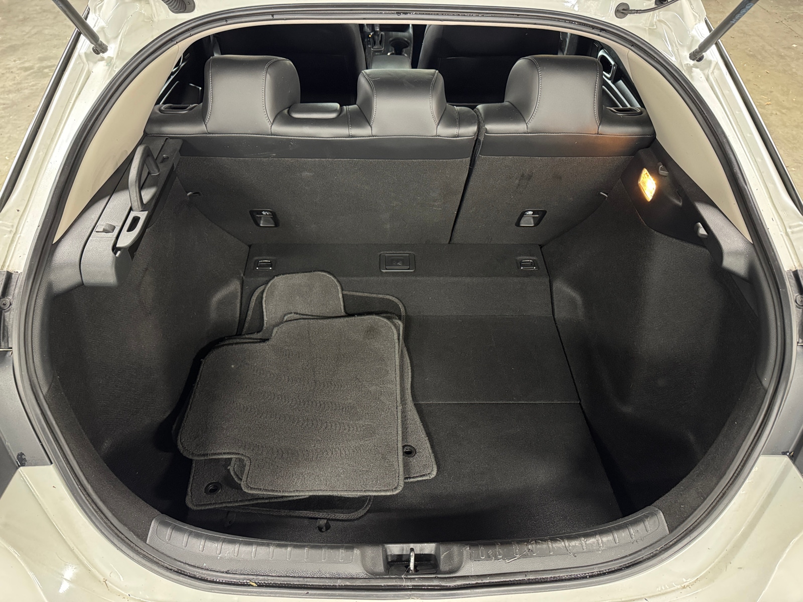 Thumbnail: 2024 Honda Civic - 6