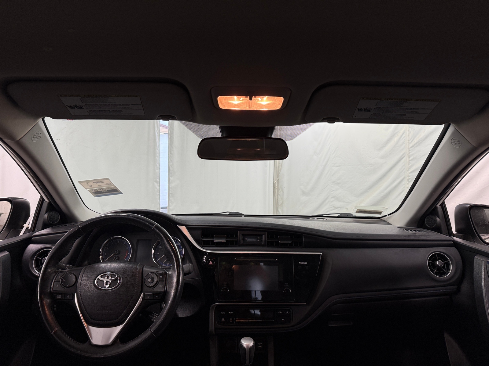 Thumbnail: 2017 Toyota Corolla - 2