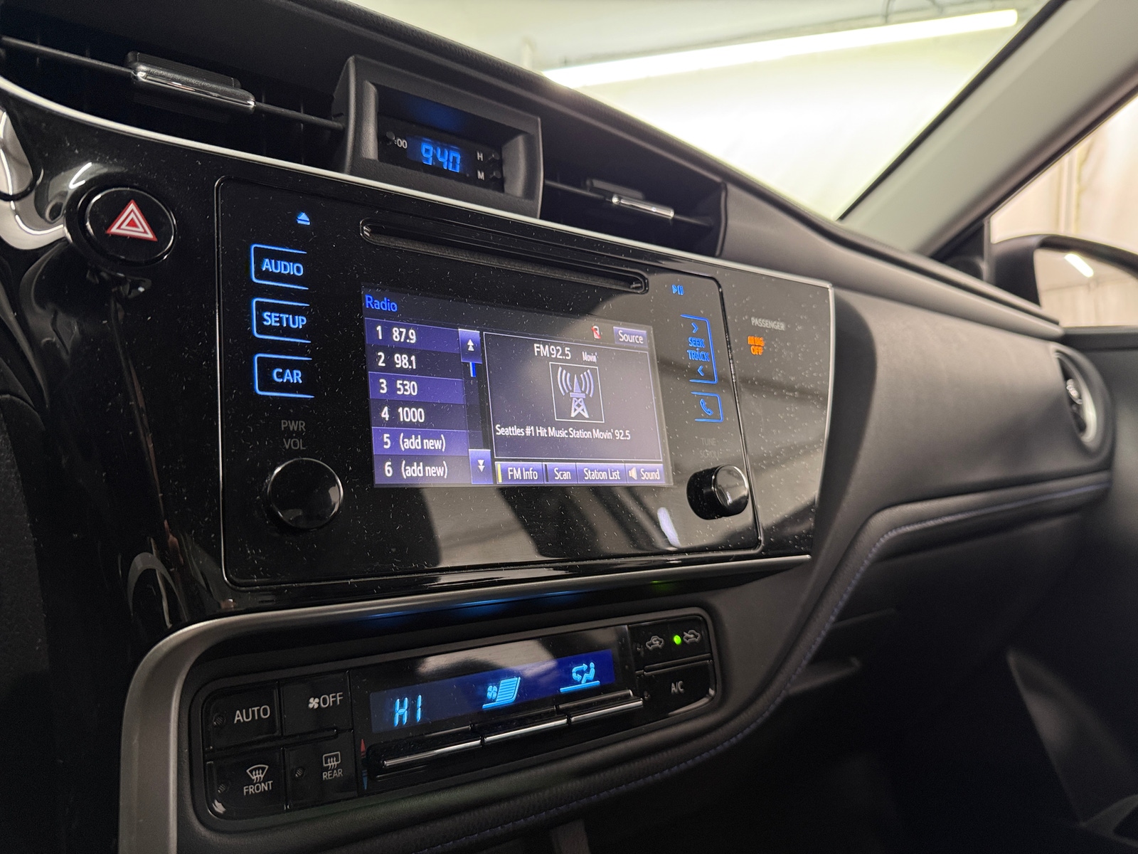 Thumbnail: 2017 Toyota Corolla - 3