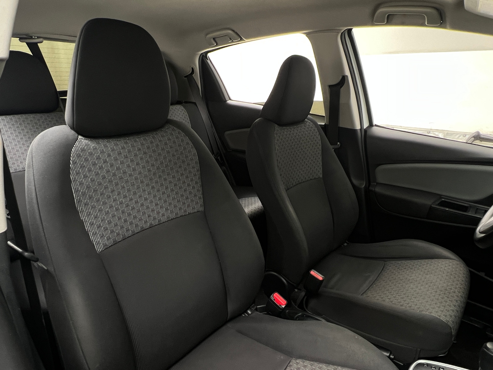 Thumbnail: 2017 Toyota Yaris - 2