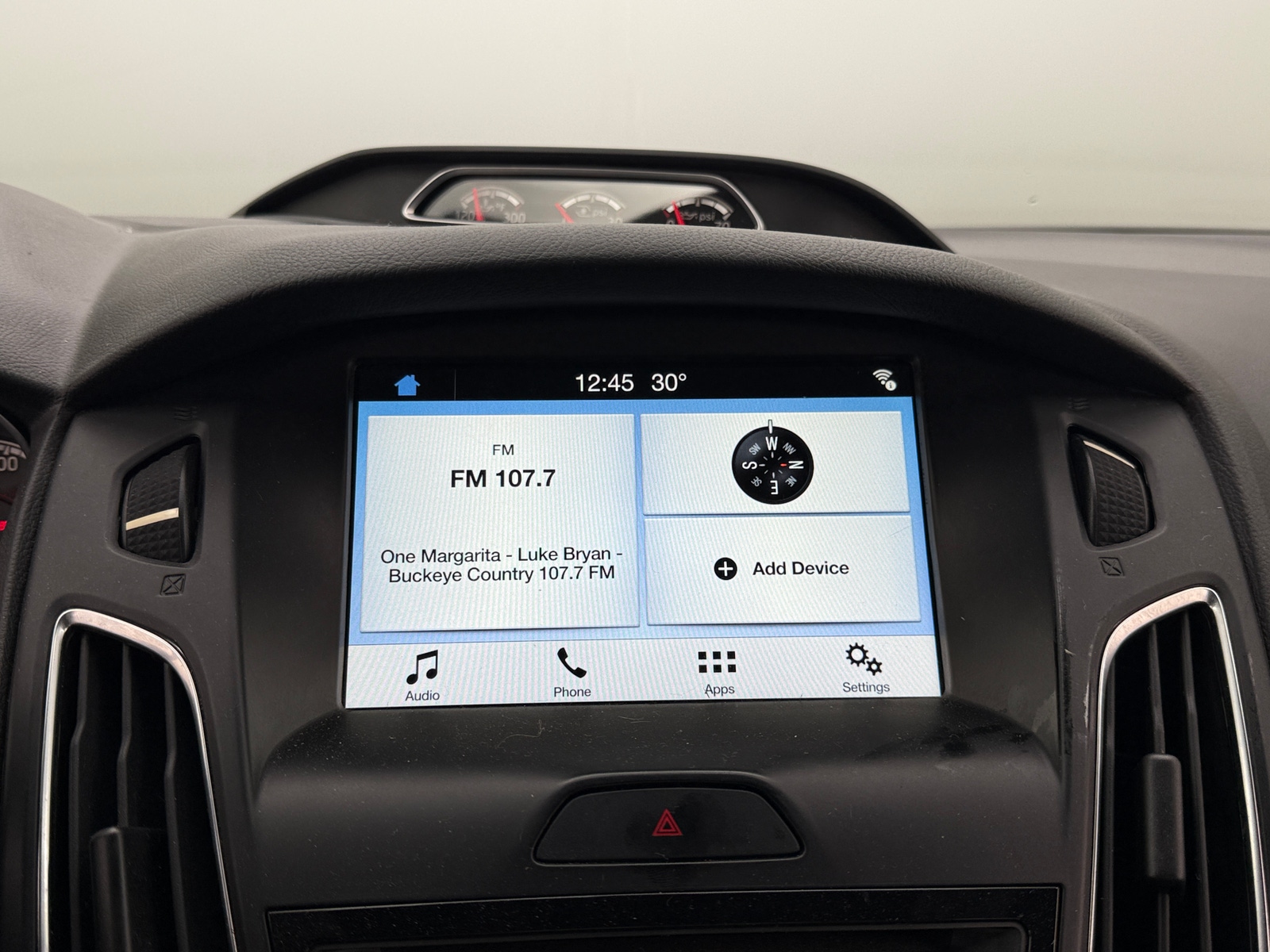 Thumbnail: 2018 Ford Focus - 4