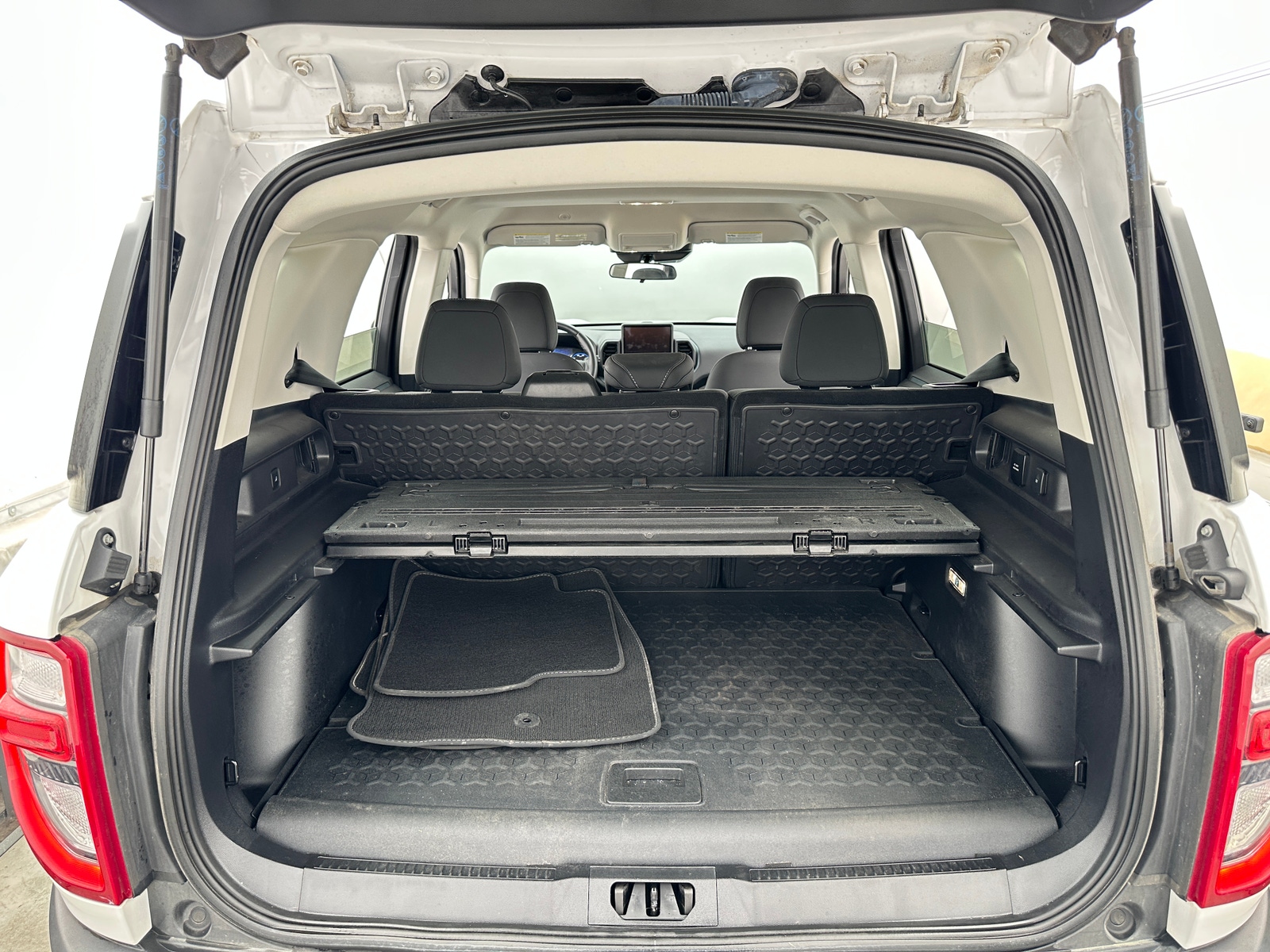 Thumbnail: 2023 Ford Bronco Sport - 7