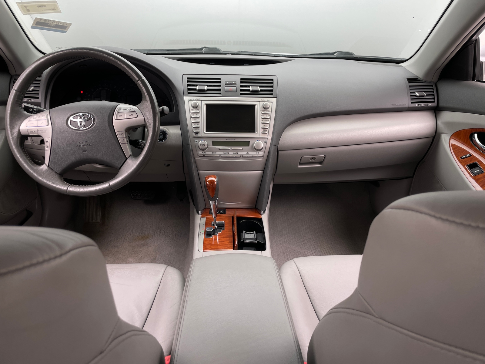 Thumbnail: 2011 Toyota Camry - 3