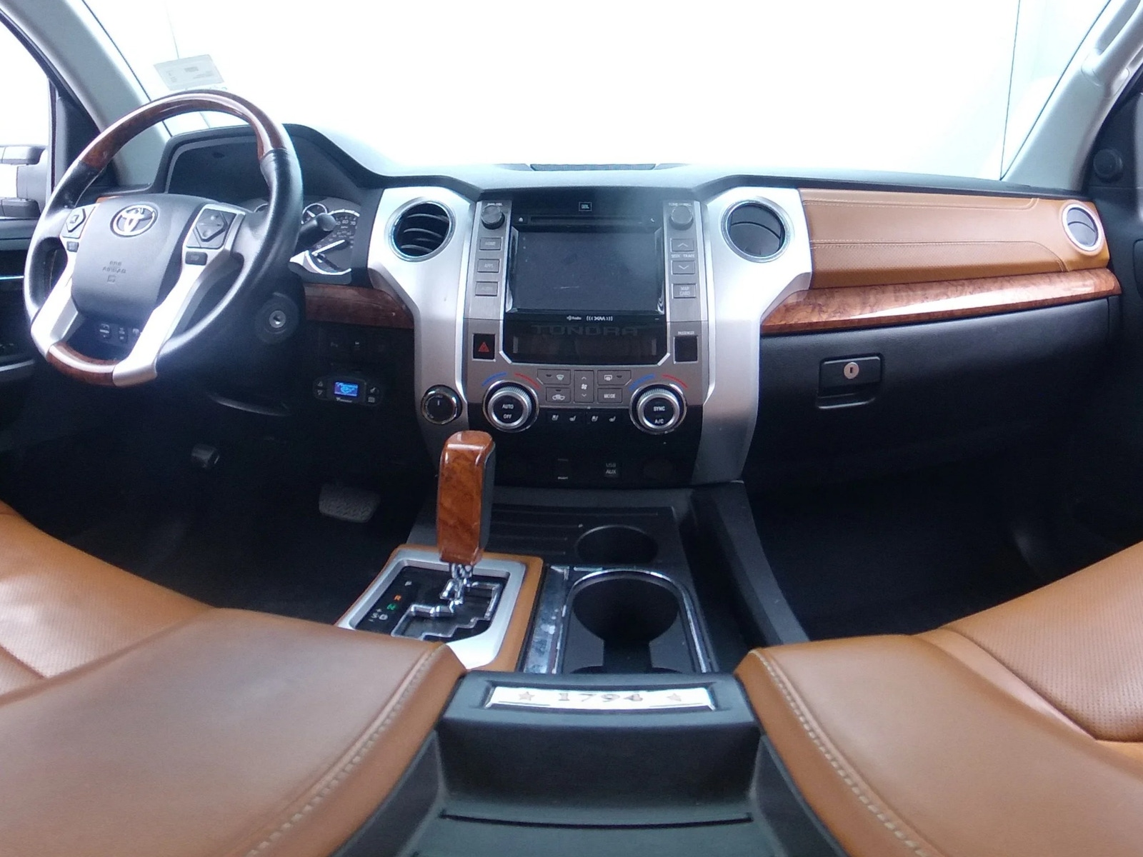 Thumbnail: 2014 Toyota Tundra - 2