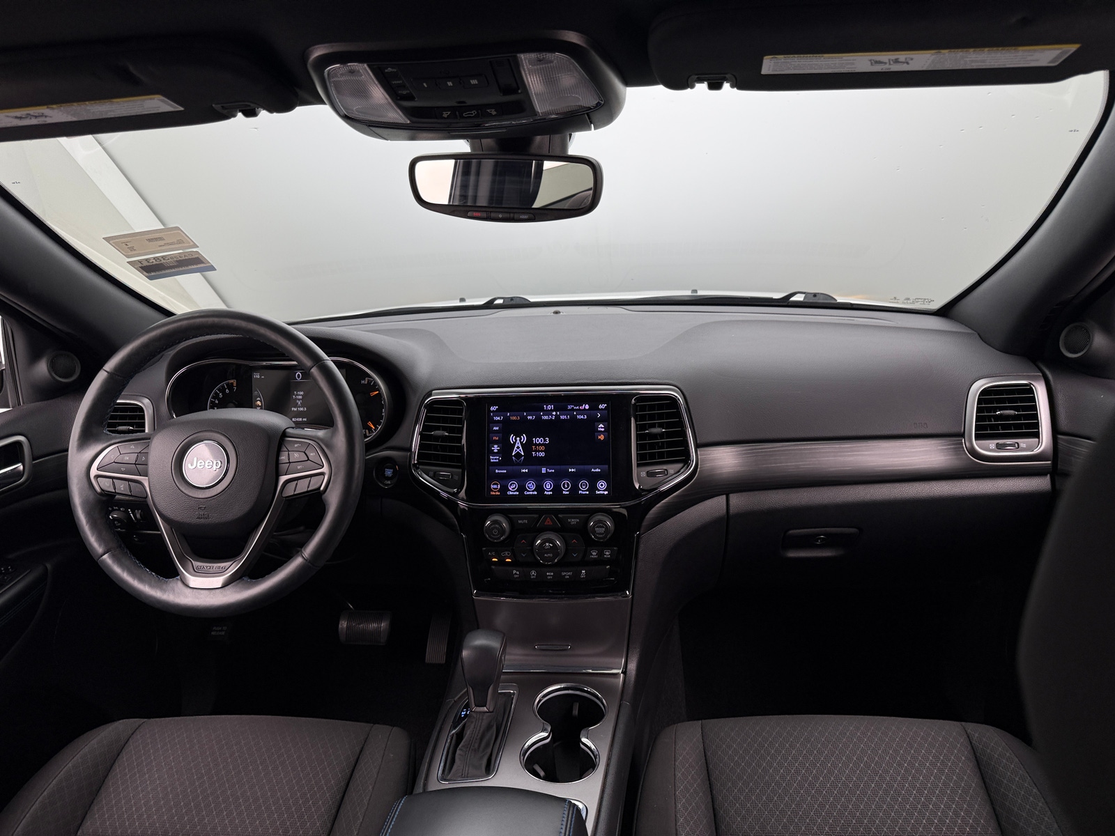 Thumbnail: 2019 Jeep Grand Cherokee - 3