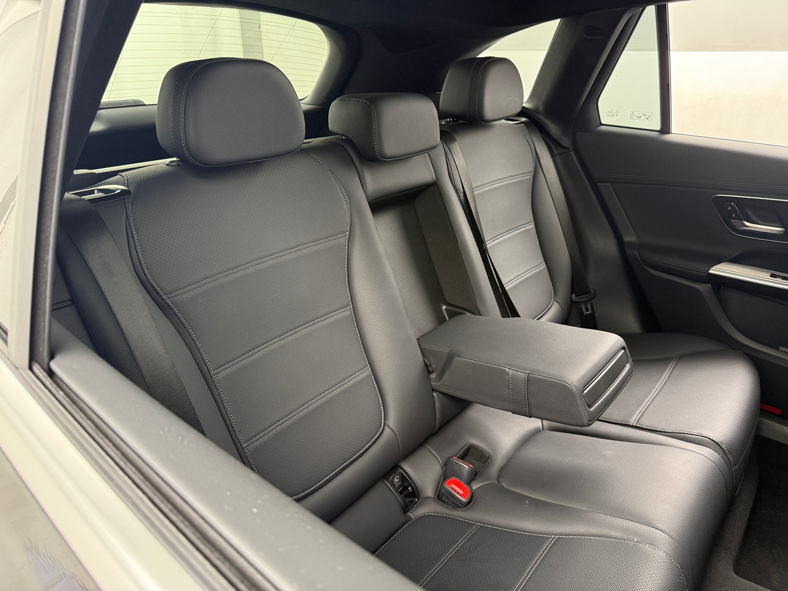 Thumbnail: 2024 Mercedes-Benz GLC - 5