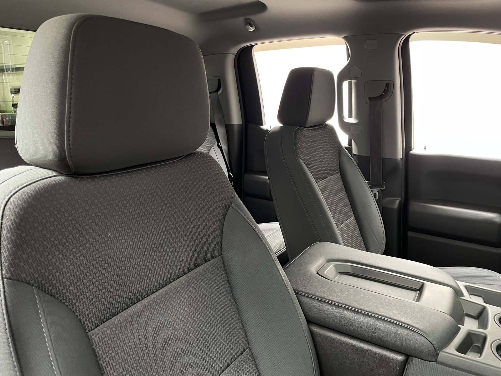 Thumbnail: 2019 Chevrolet Silverado 1500 - 6