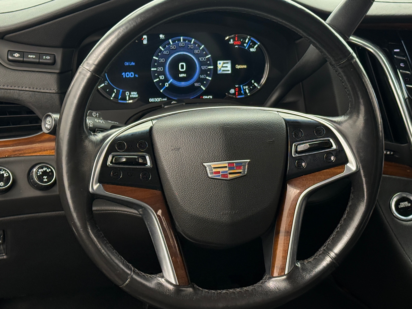 Thumbnail: 2017 Cadillac Escalade - 4