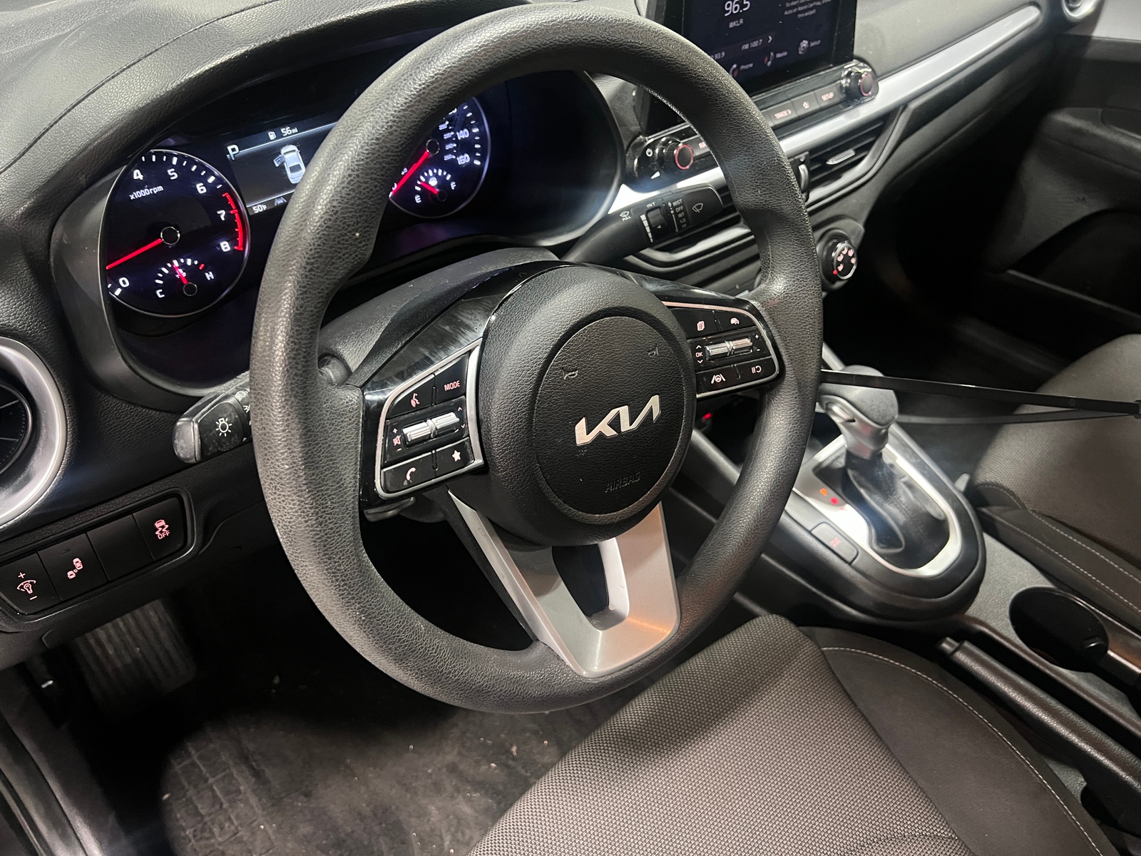 Thumbnail: 2022 Kia Forte - 5