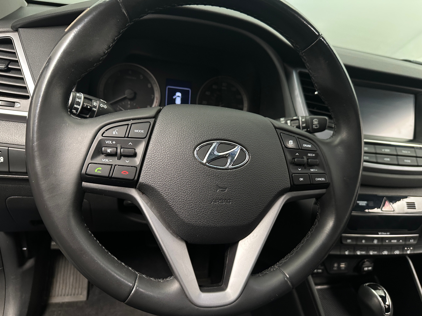 Thumbnail: 2018 Hyundai Tucson - 5