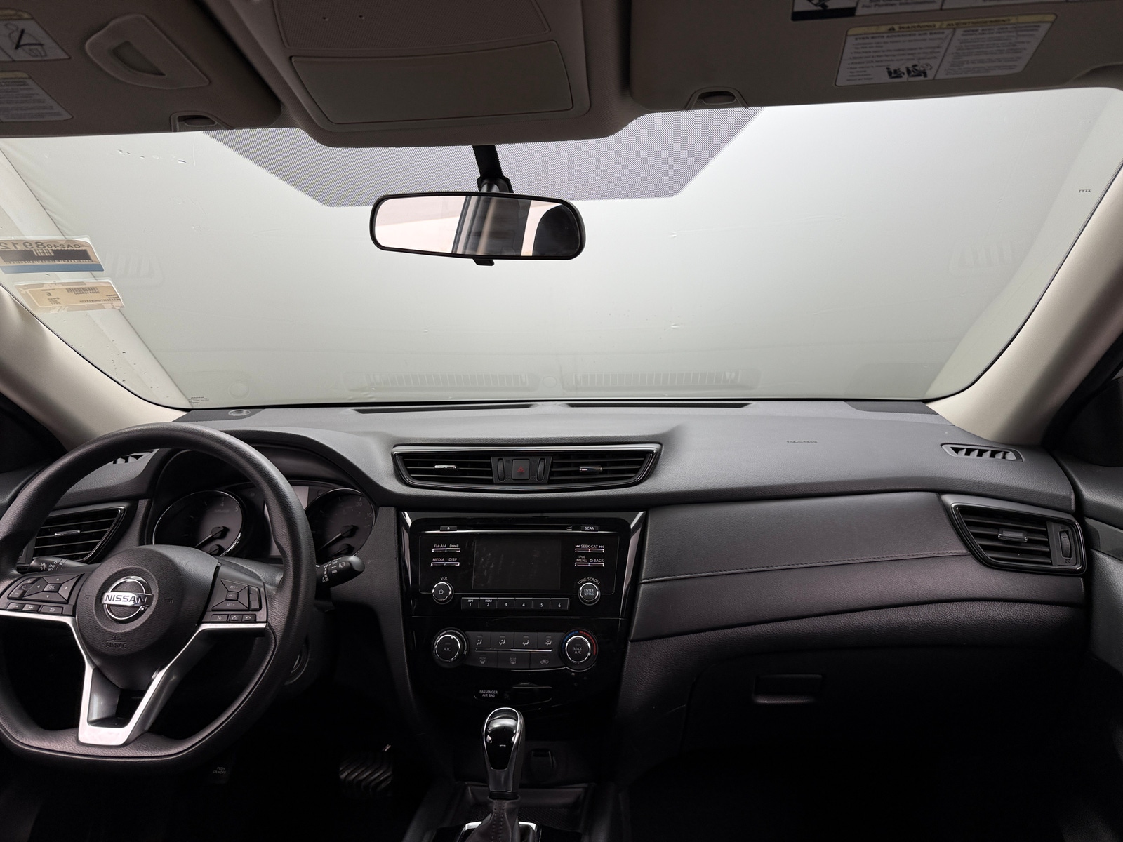 Thumbnail: 2017 Nissan Rogue - 3