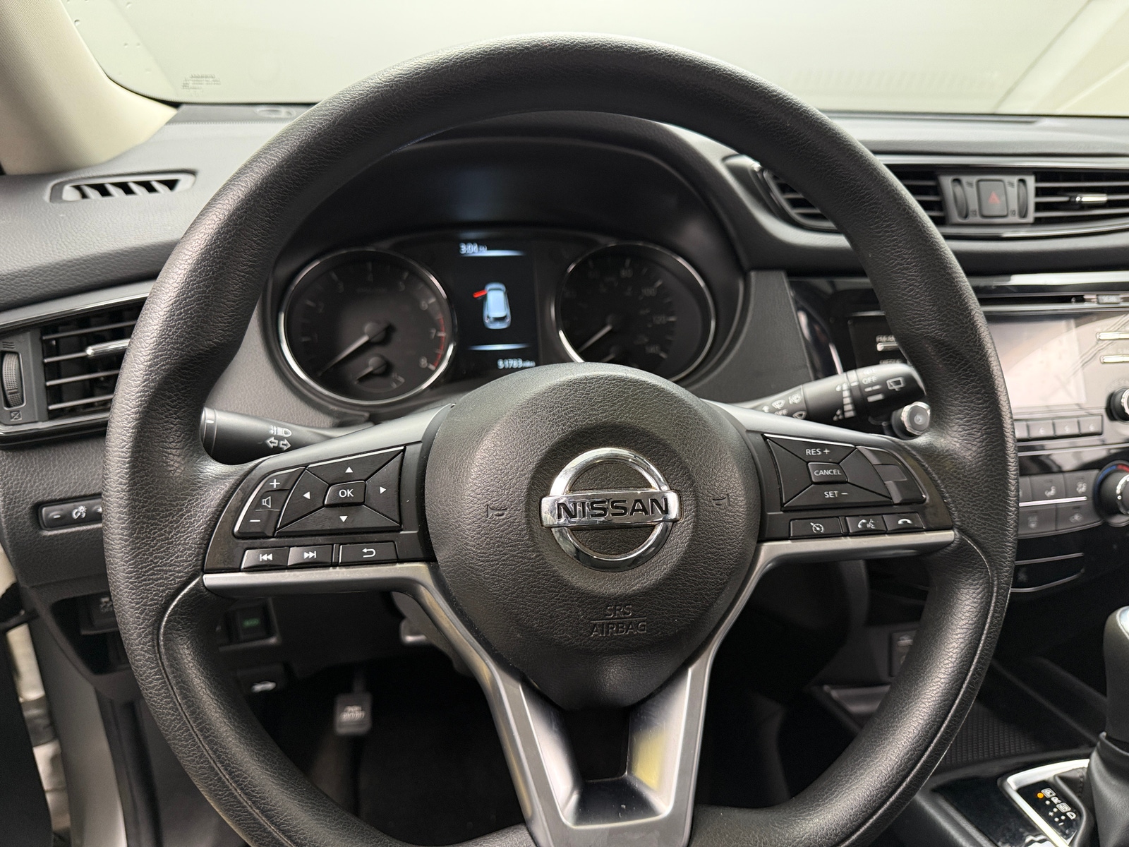 Thumbnail: 2017 Nissan Rogue - 5