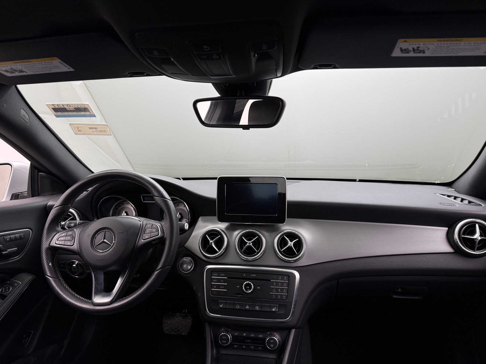 Thumbnail: 2015 Mercedes-Benz CLA - 2