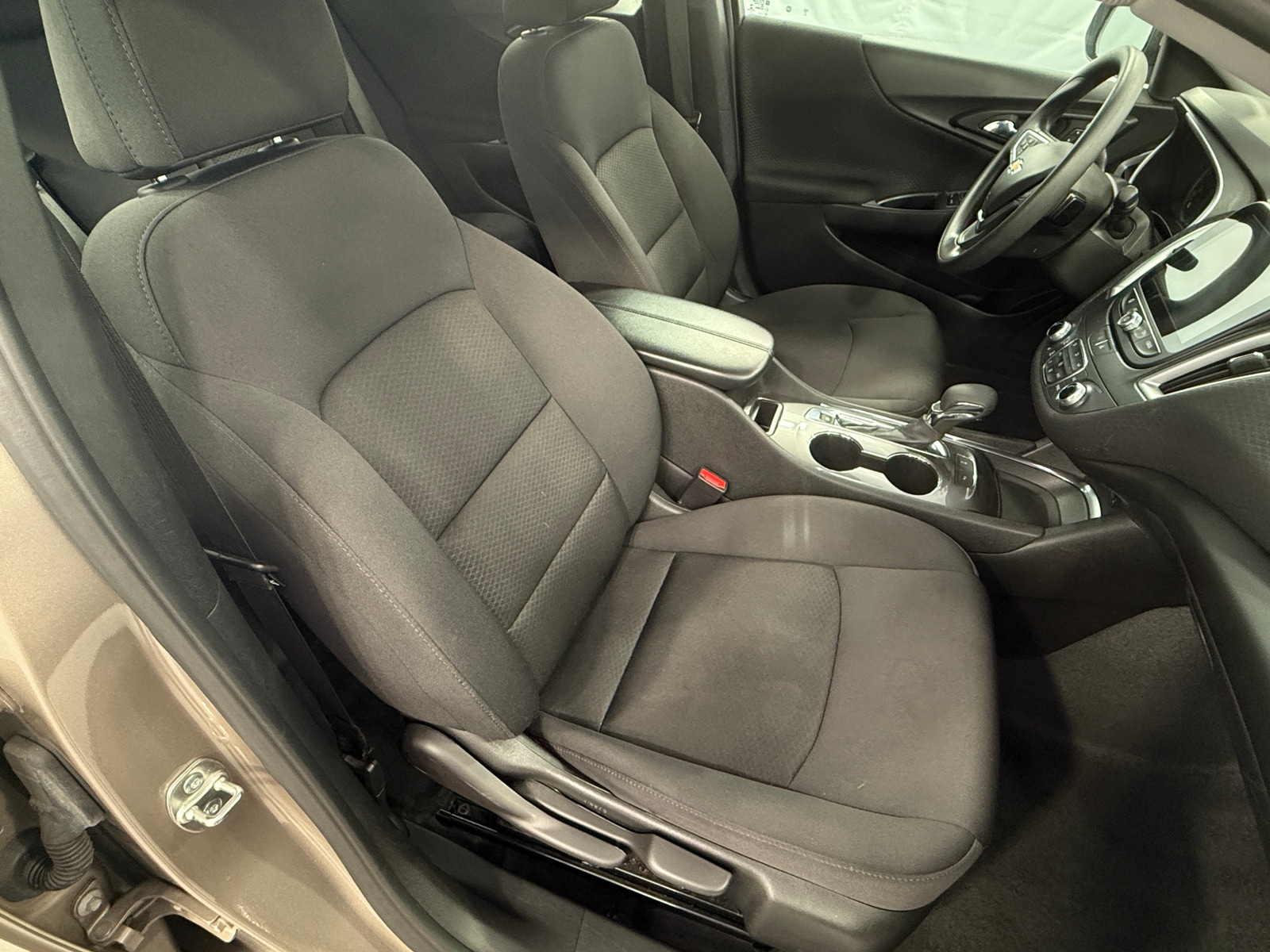 Thumbnail: 2024 Chevrolet Malibu - 2