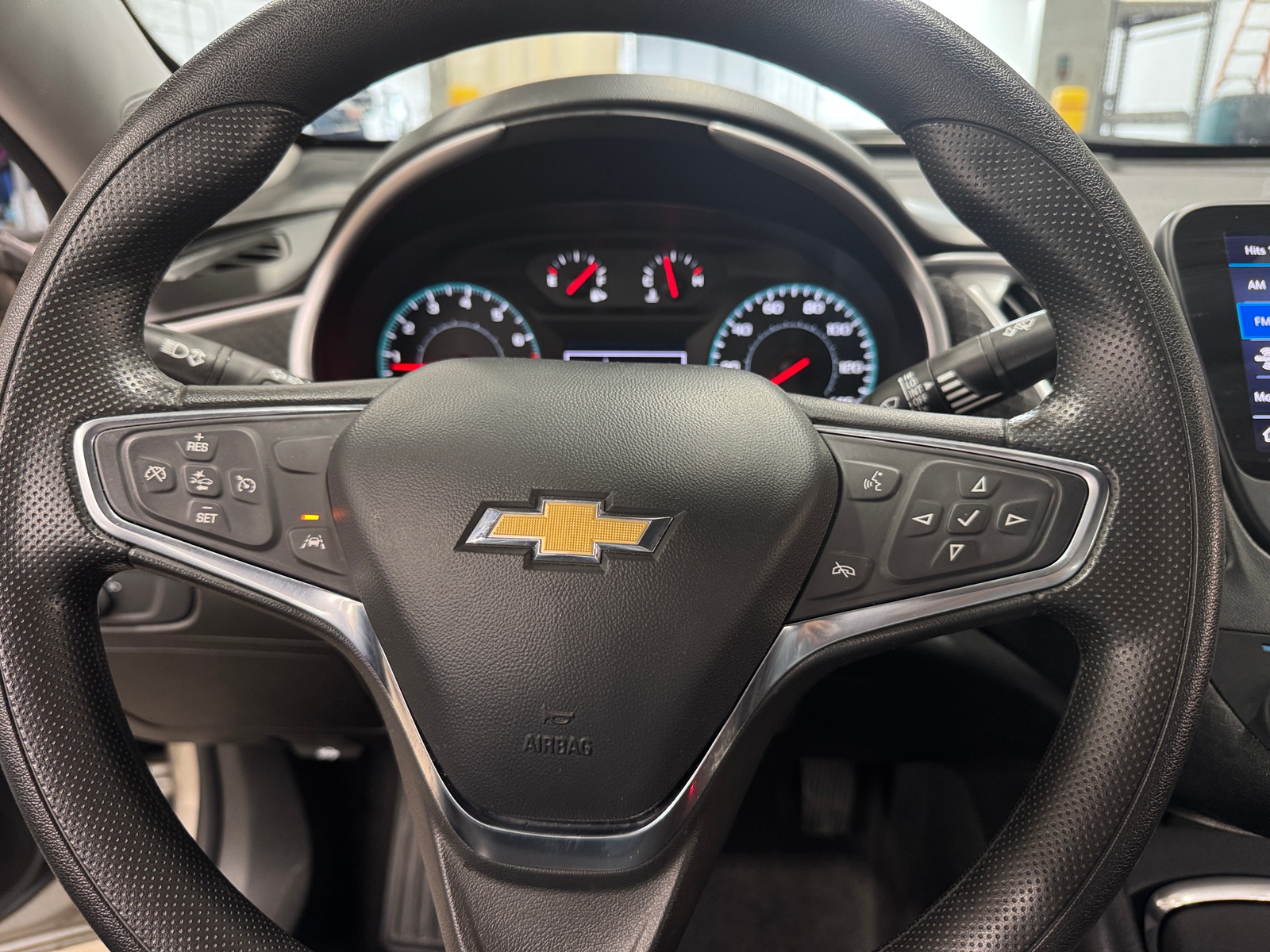 Thumbnail: 2024 Chevrolet Malibu - 5