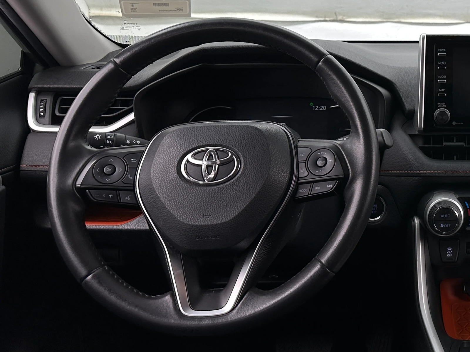 Thumbnail: 2020 Toyota RAV4 - 4