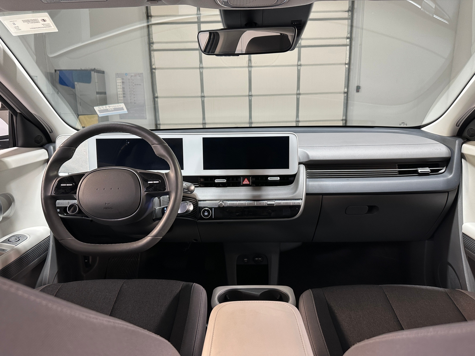 Thumbnail: 2024 Hyundai Ioniq 5 - 3