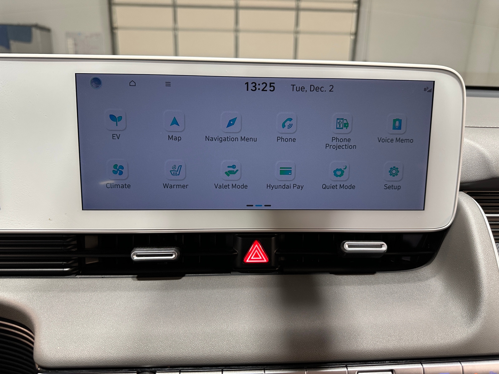 Thumbnail: 2024 Hyundai Ioniq 5 - 4