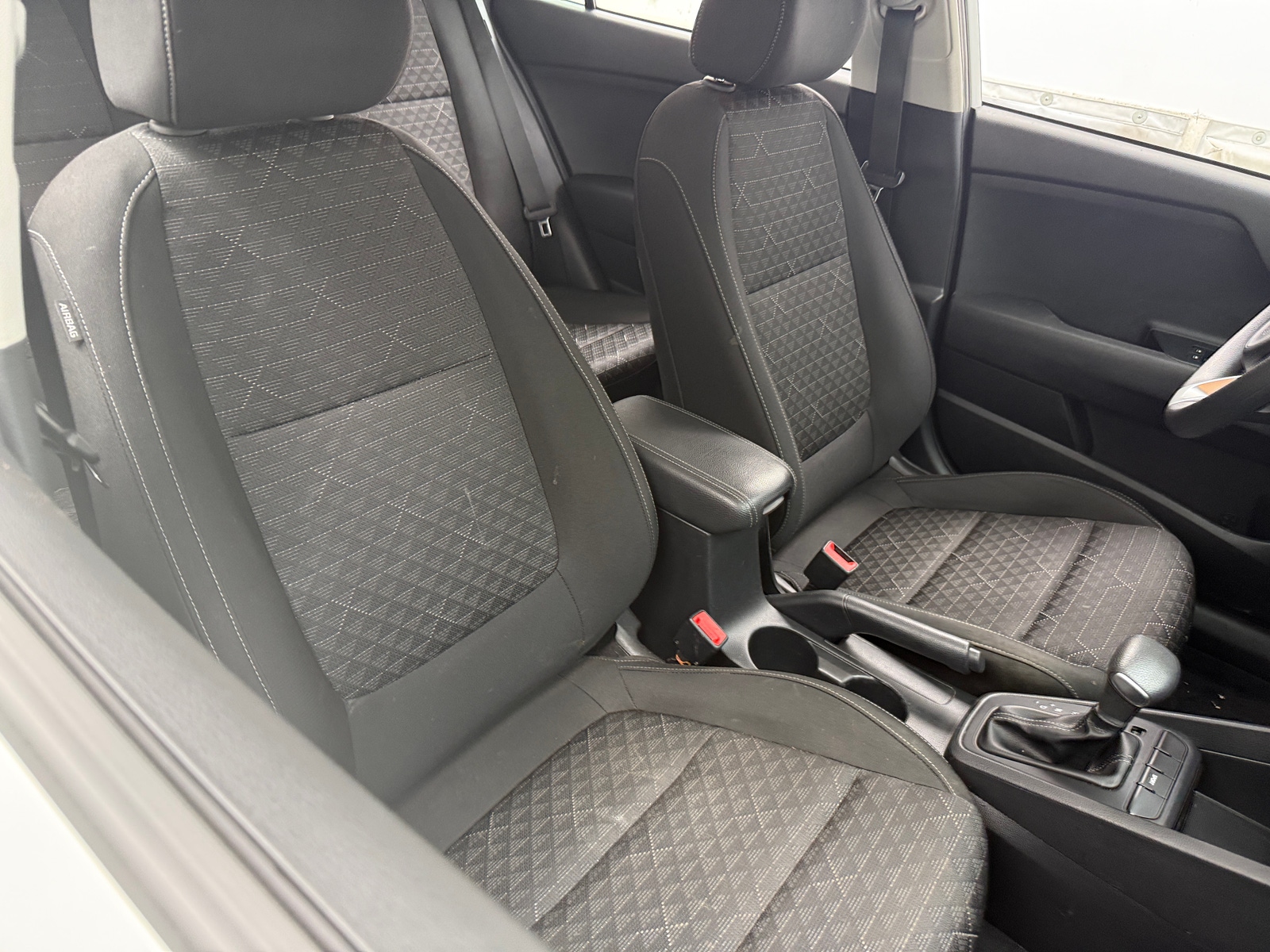 Thumbnail: 2018 Kia Rio - 2