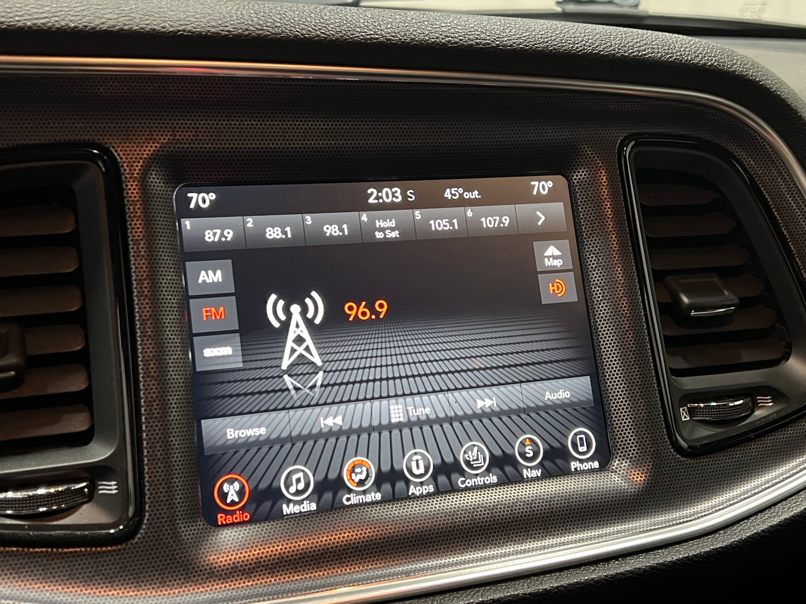 Thumbnail: 2017 Dodge Challenger - 2