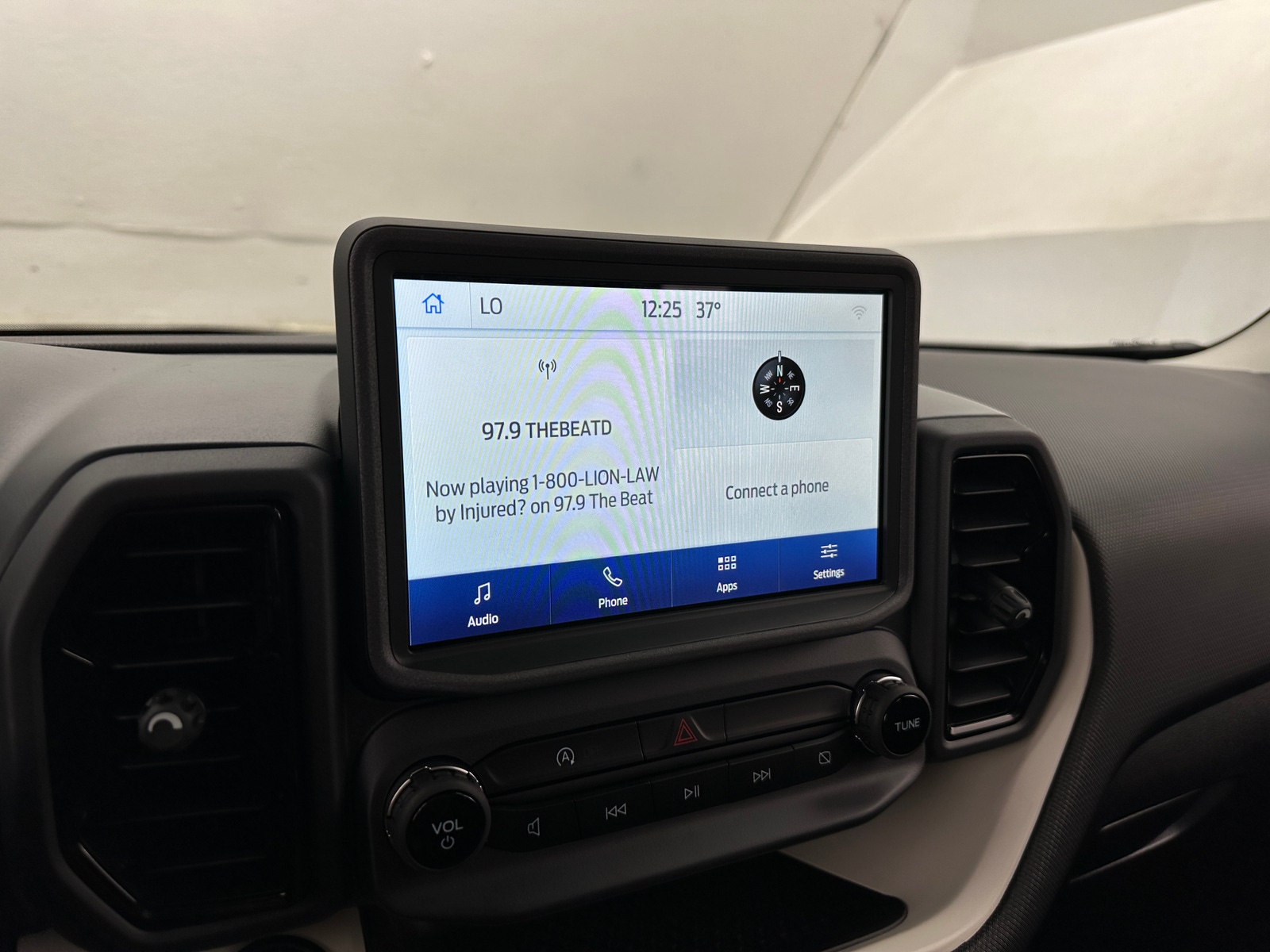 Thumbnail: 2024 Ford Bronco Sport - 4