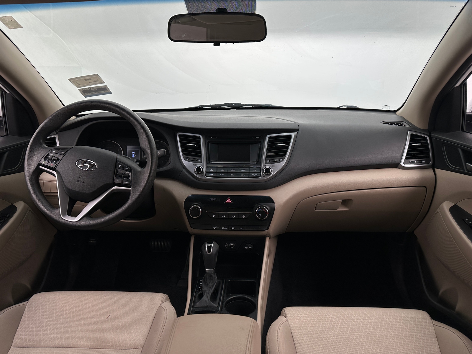 Thumbnail: 2017 Hyundai Tucson - 3