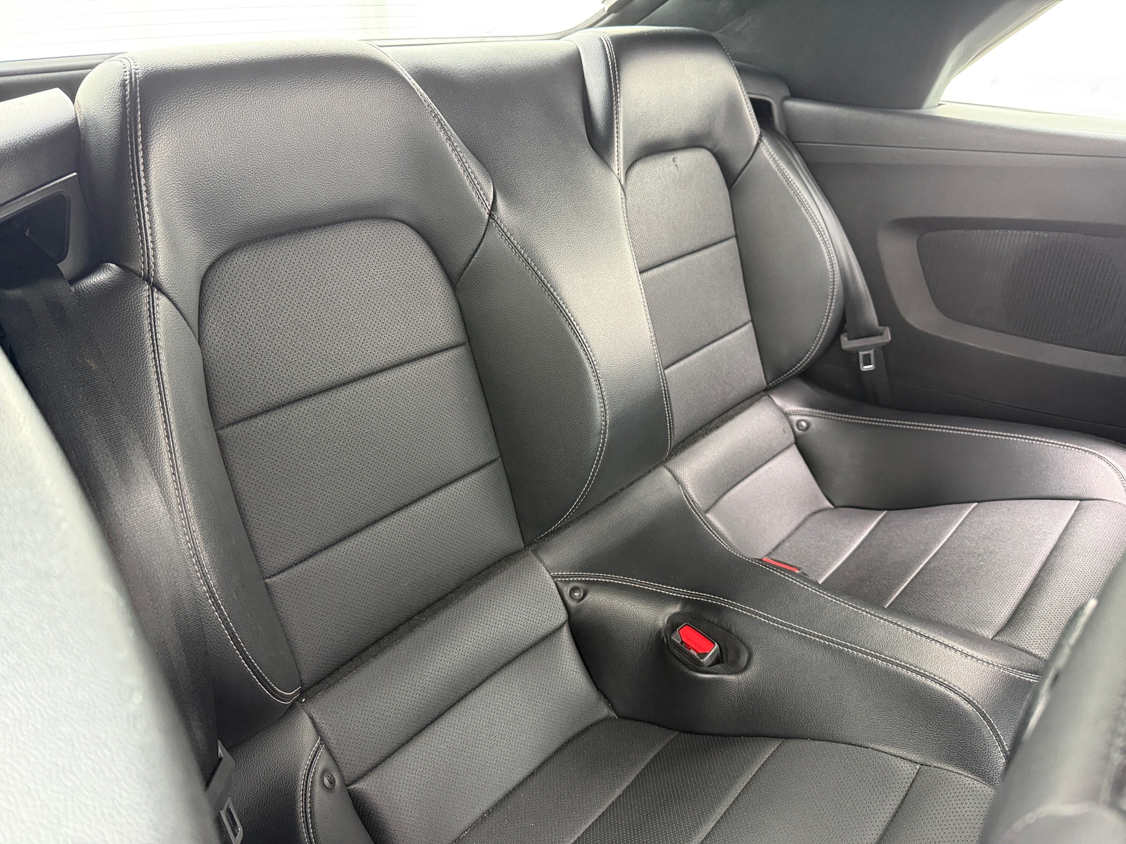 Thumbnail: 2022 Ford Mustang - 5