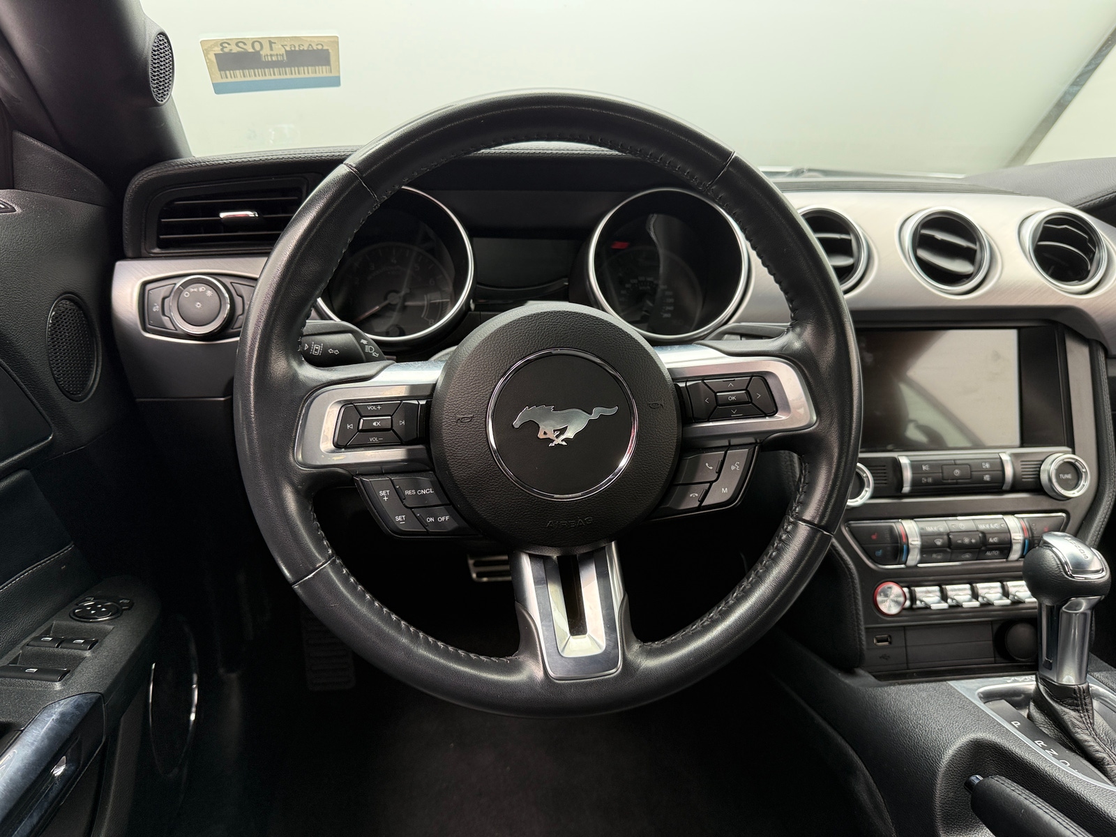 Thumbnail: 2022 Ford Mustang - 4