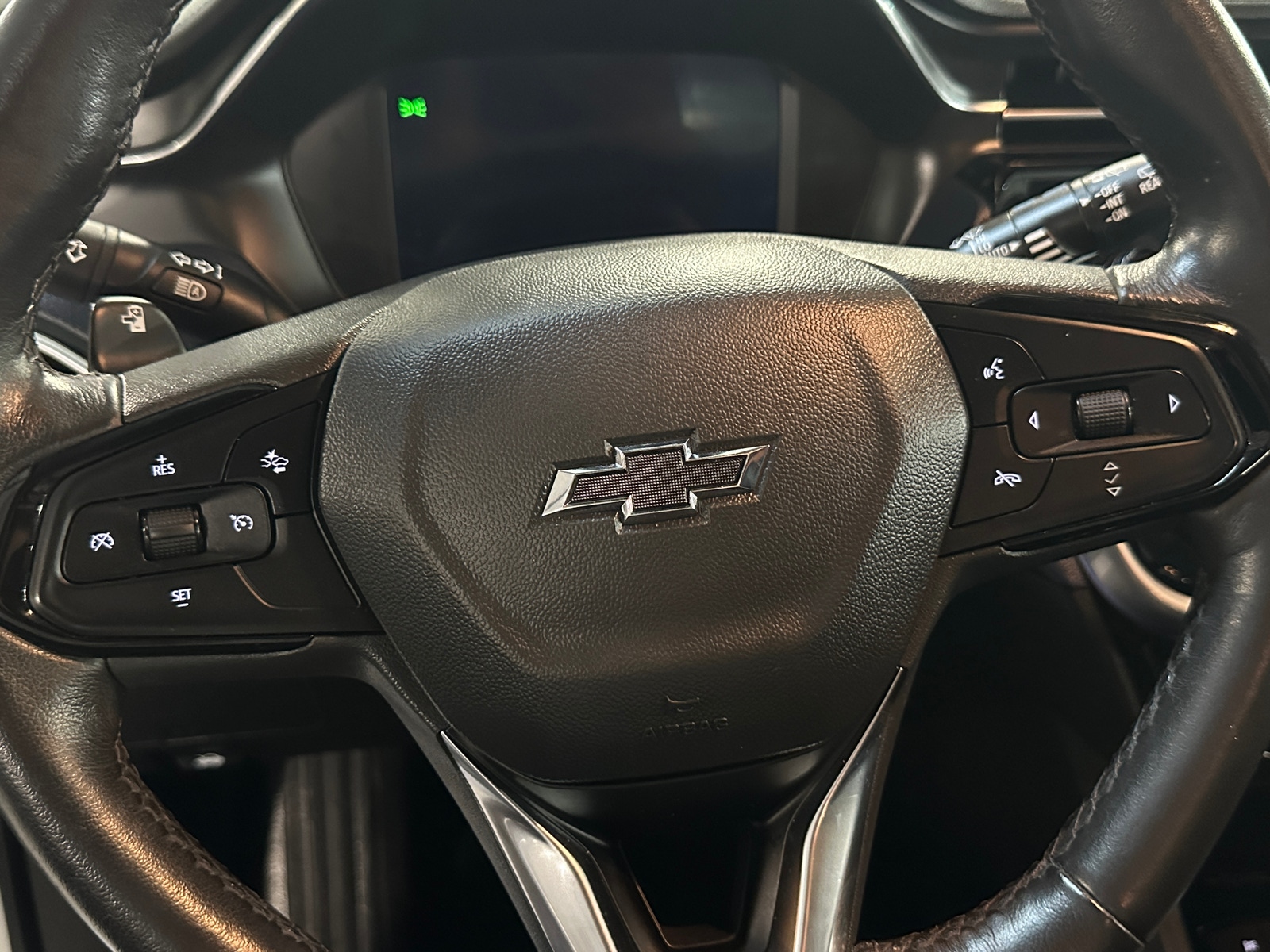 Thumbnail: 2022 Chevrolet Bolt EUV - 4