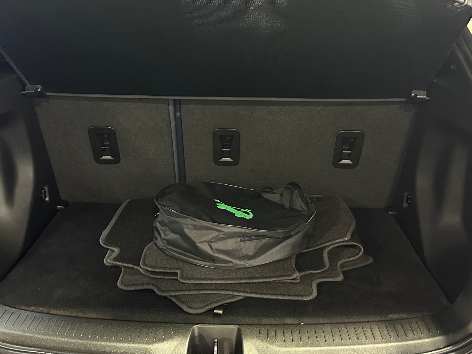 Thumbnail: 2022 Chevrolet Bolt EUV - 6