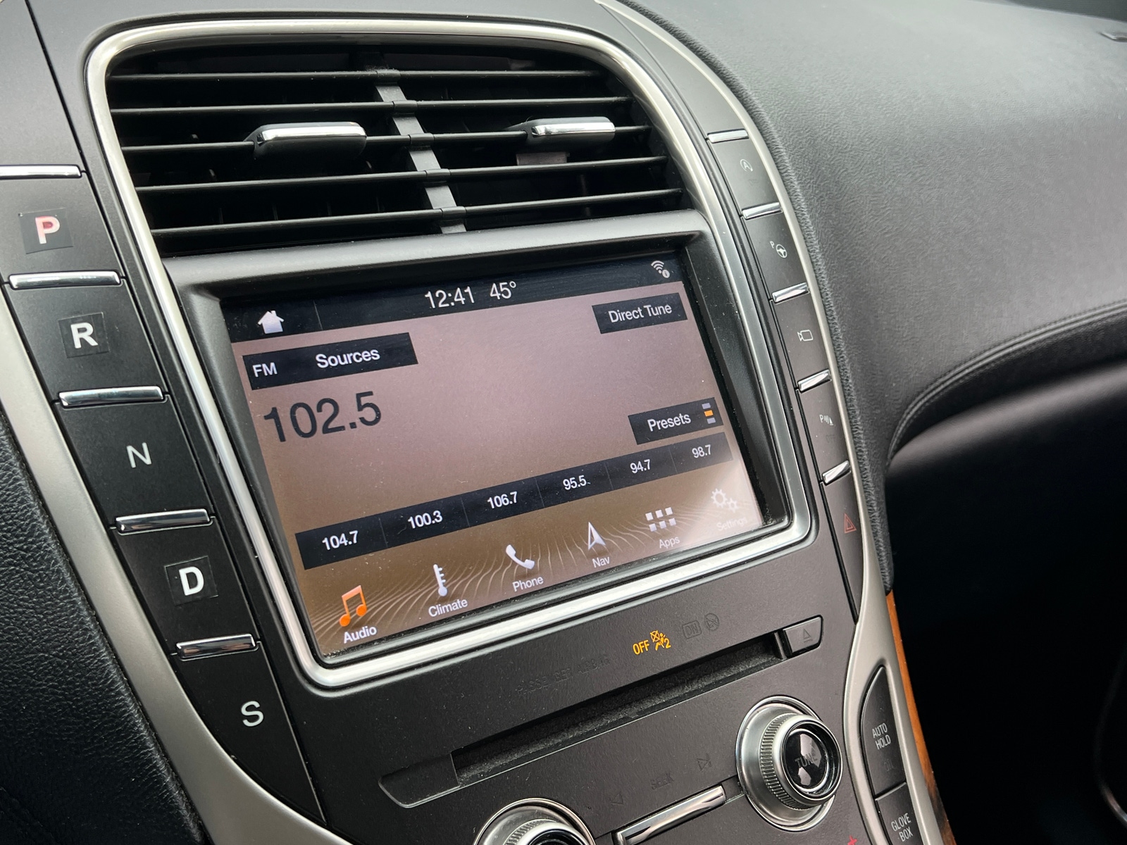 Thumbnail: 2019 Lincoln Nautilus - 3