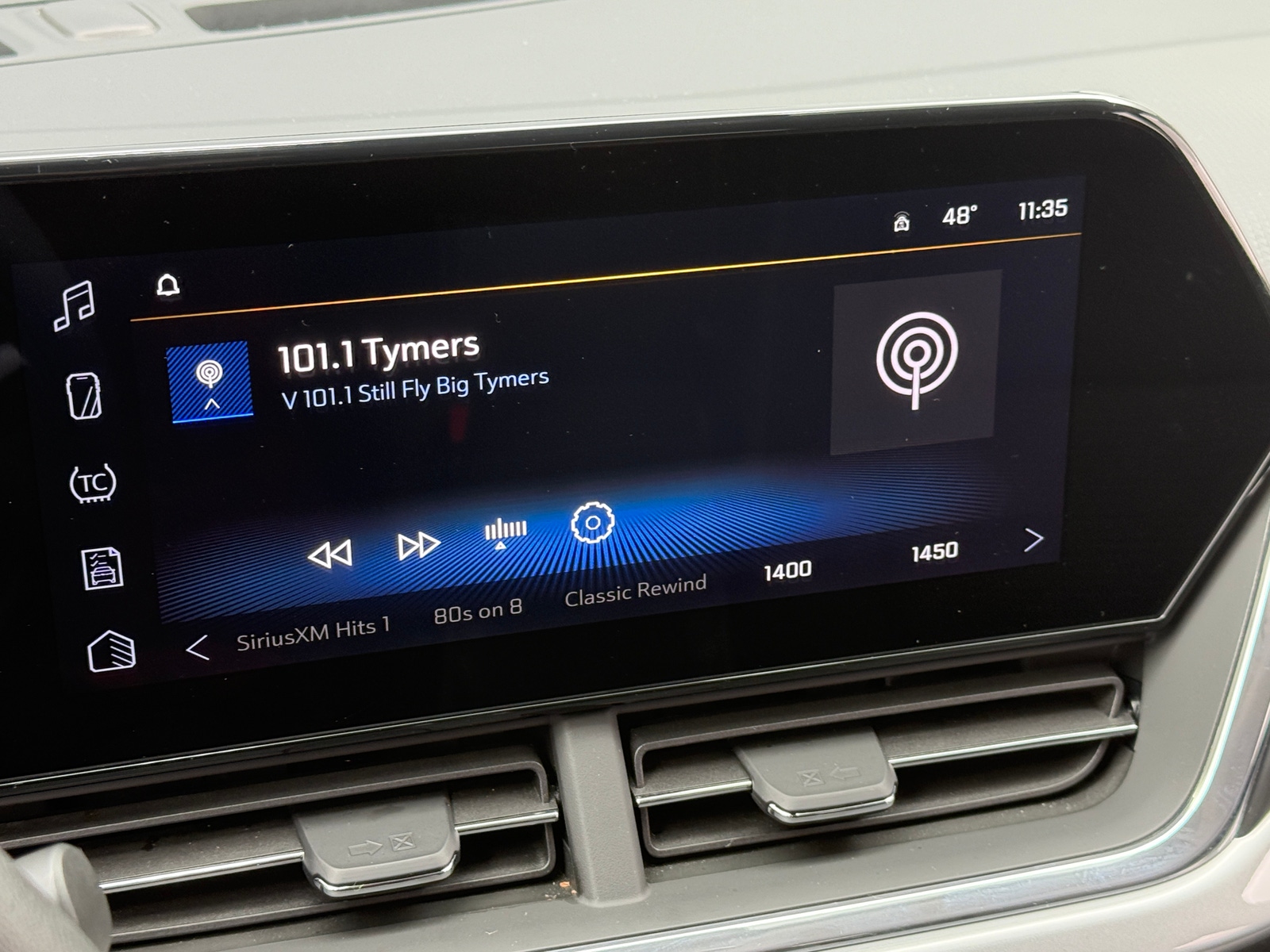 Thumbnail: 2025 Chevrolet Trax - 4