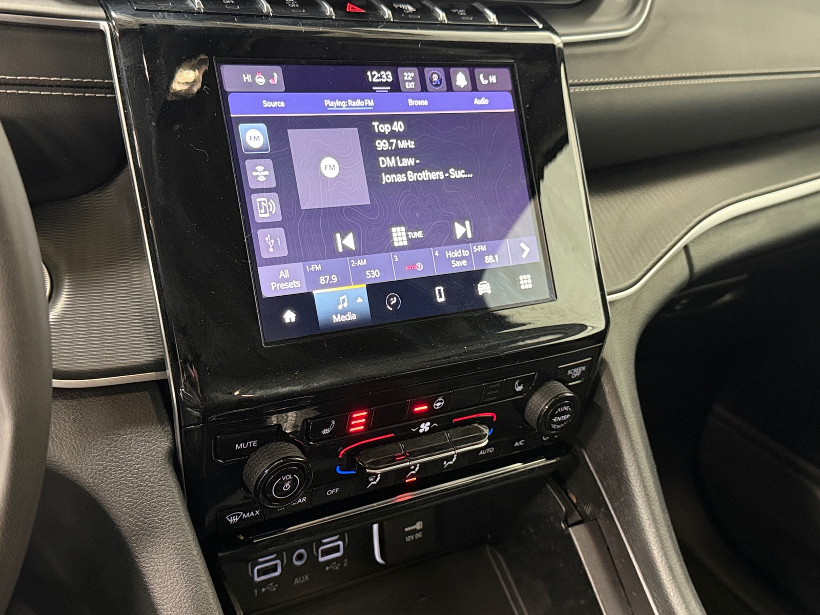 Thumbnail: 2023 Jeep Grand Cherokee L - 4