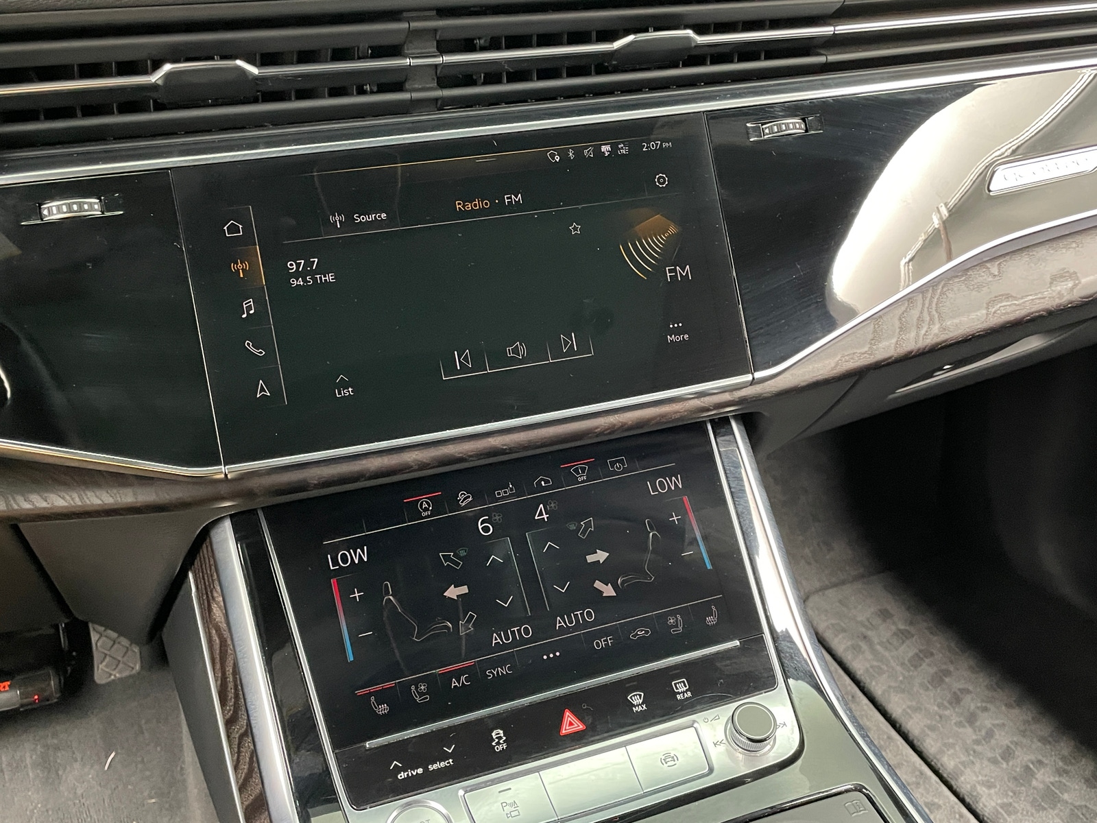 Thumbnail: 2020 Audi Q7 - 3