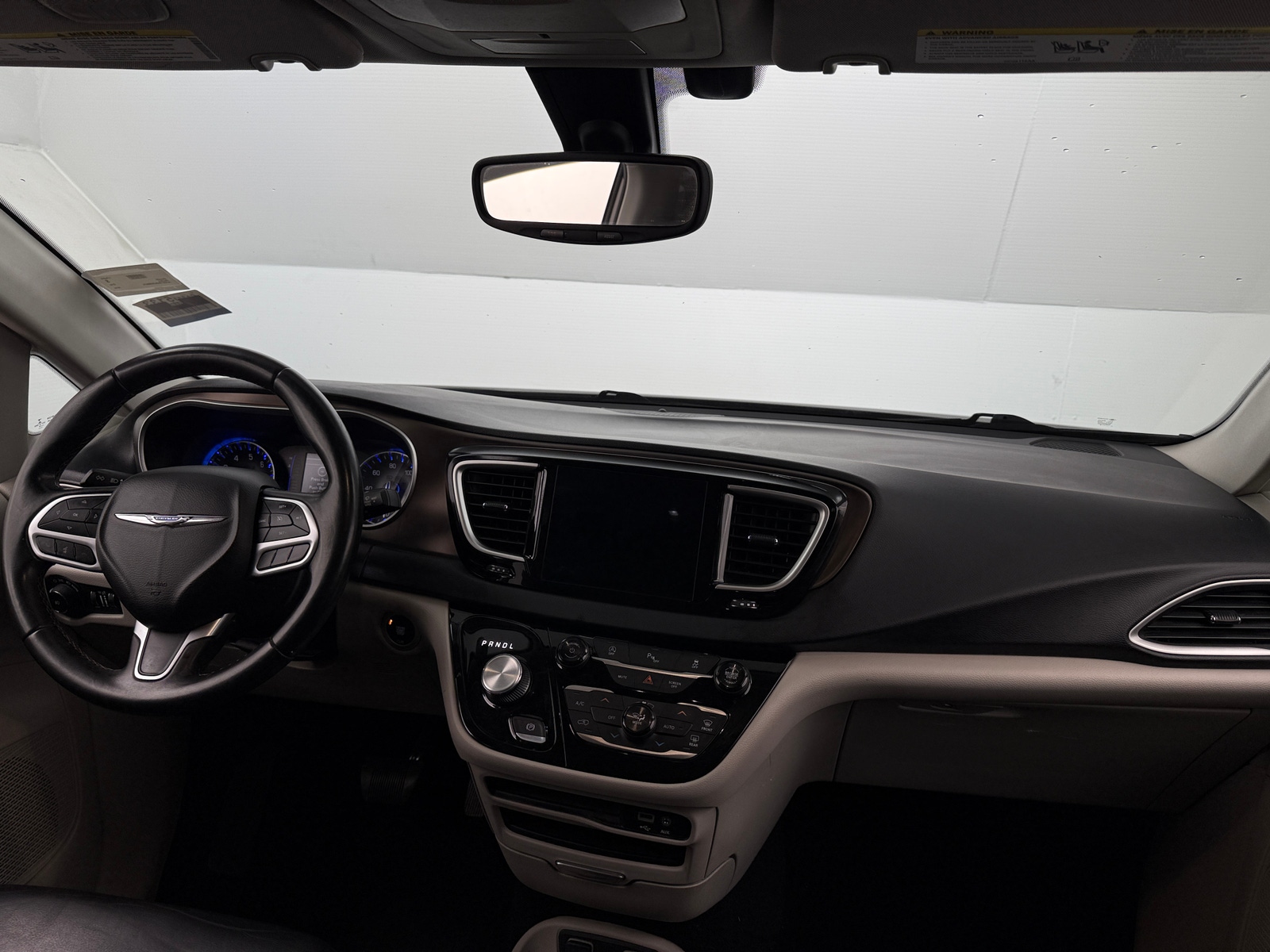 Thumbnail: 2018 Chrysler Pacifica - 2