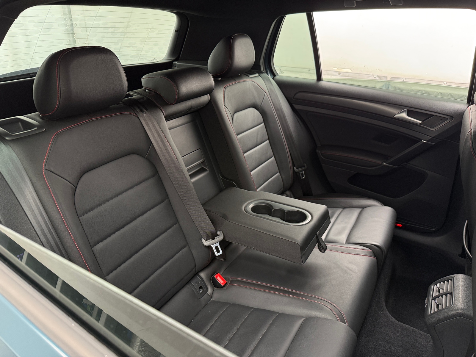 Thumbnail: 2018 Volkswagen Golf - 5