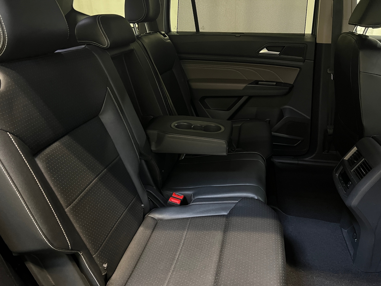 Thumbnail: 2021 Volkswagen Atlas - 6