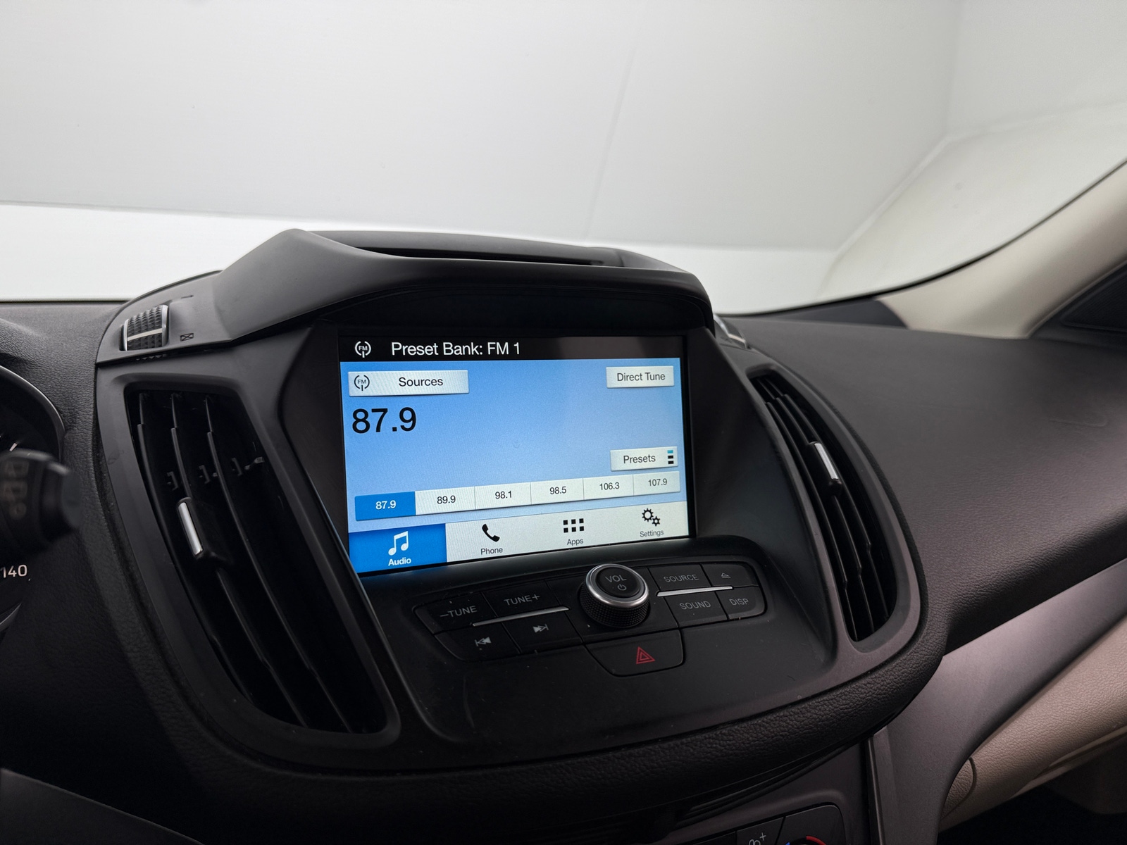 Thumbnail: 2018 Ford Escape - 3