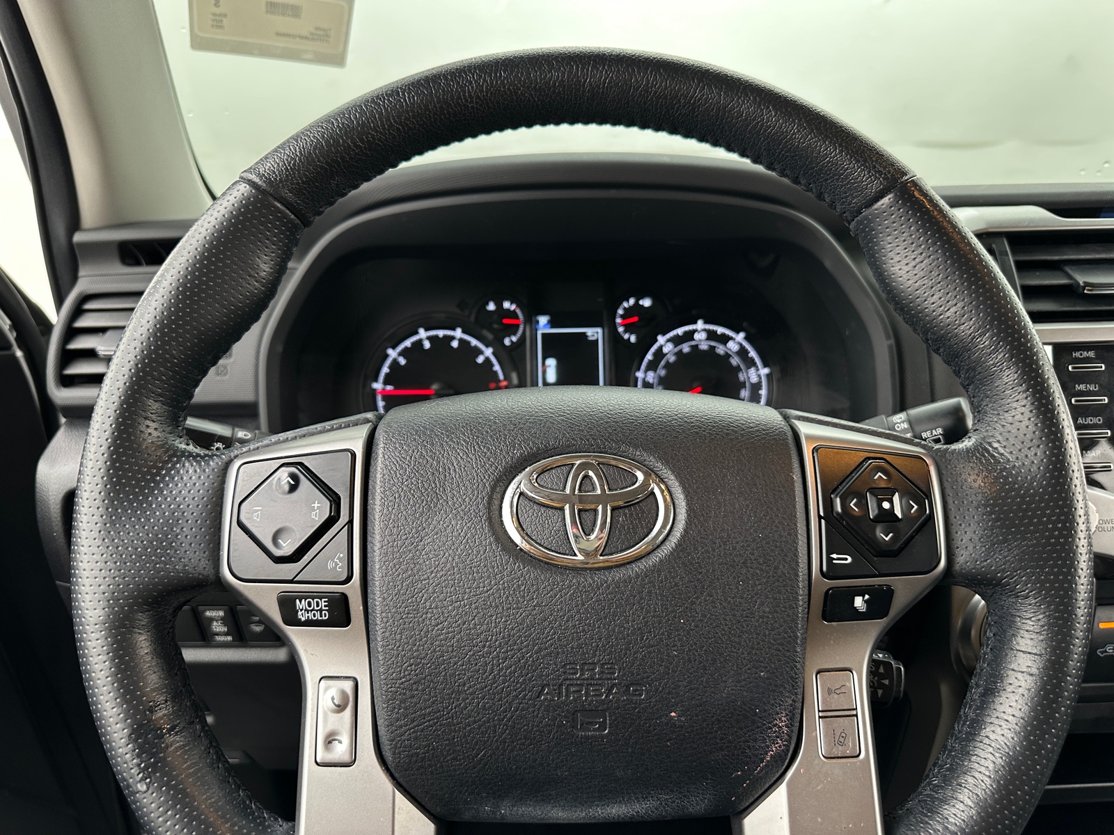 Thumbnail: 2023 Toyota 4Runner - 4